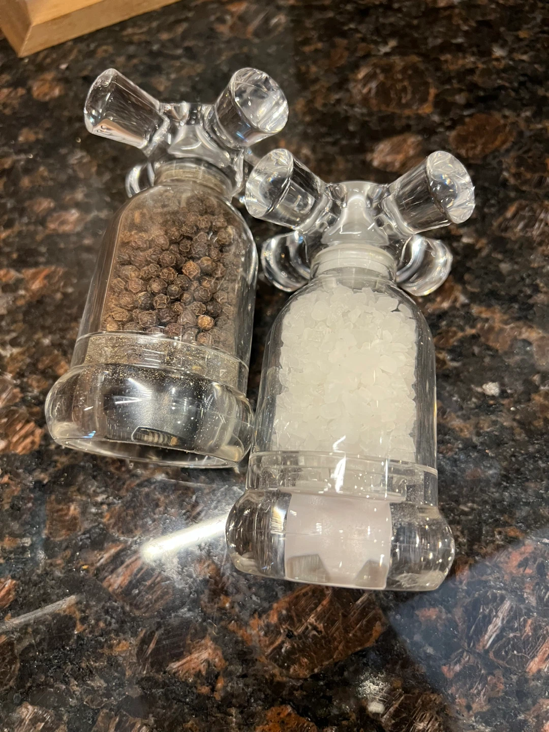 Clear Acrylic Salt and Pepper Grinder Set - photo 5