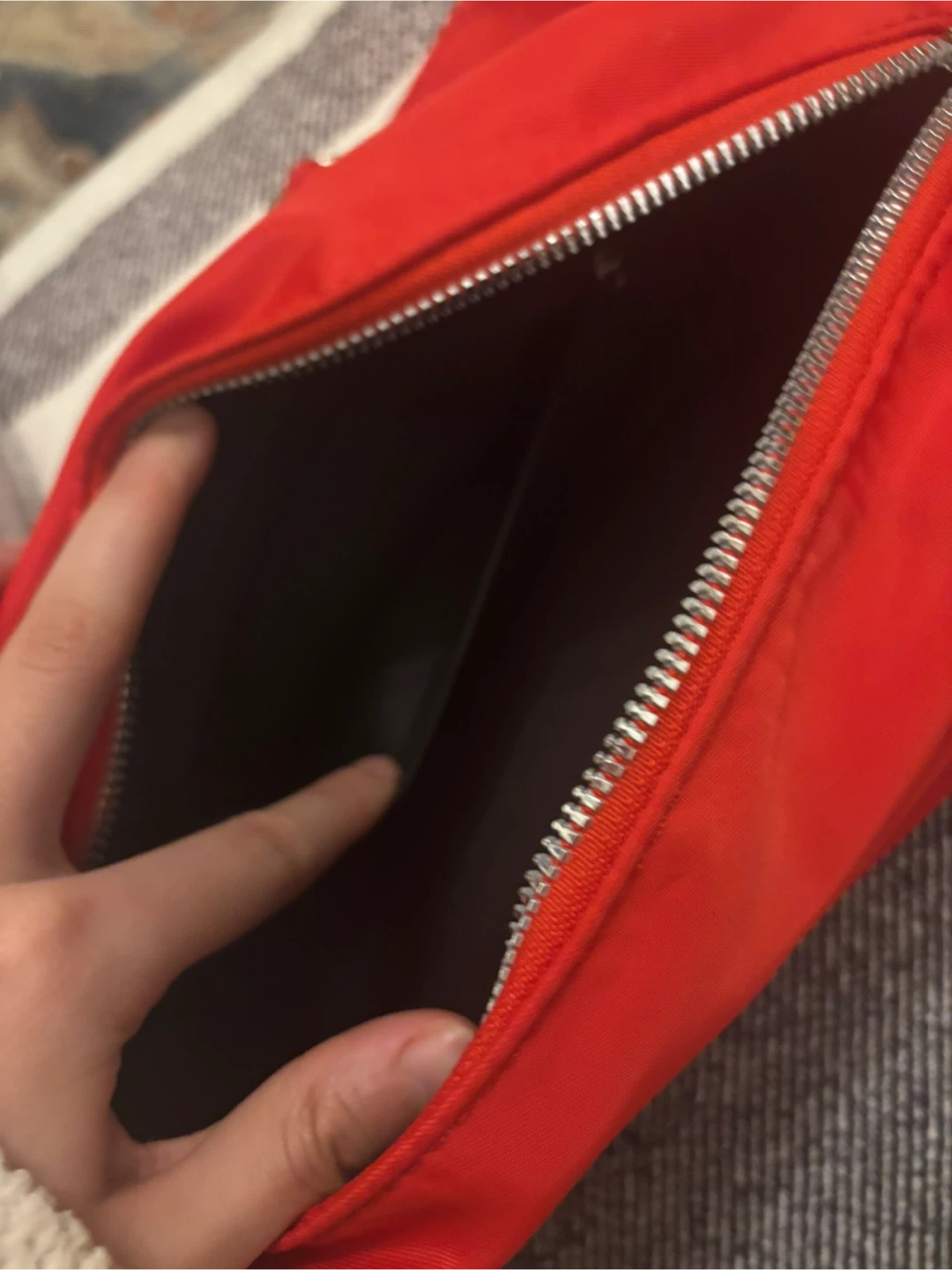 Red Nylon Crossbody Bag - photo 5