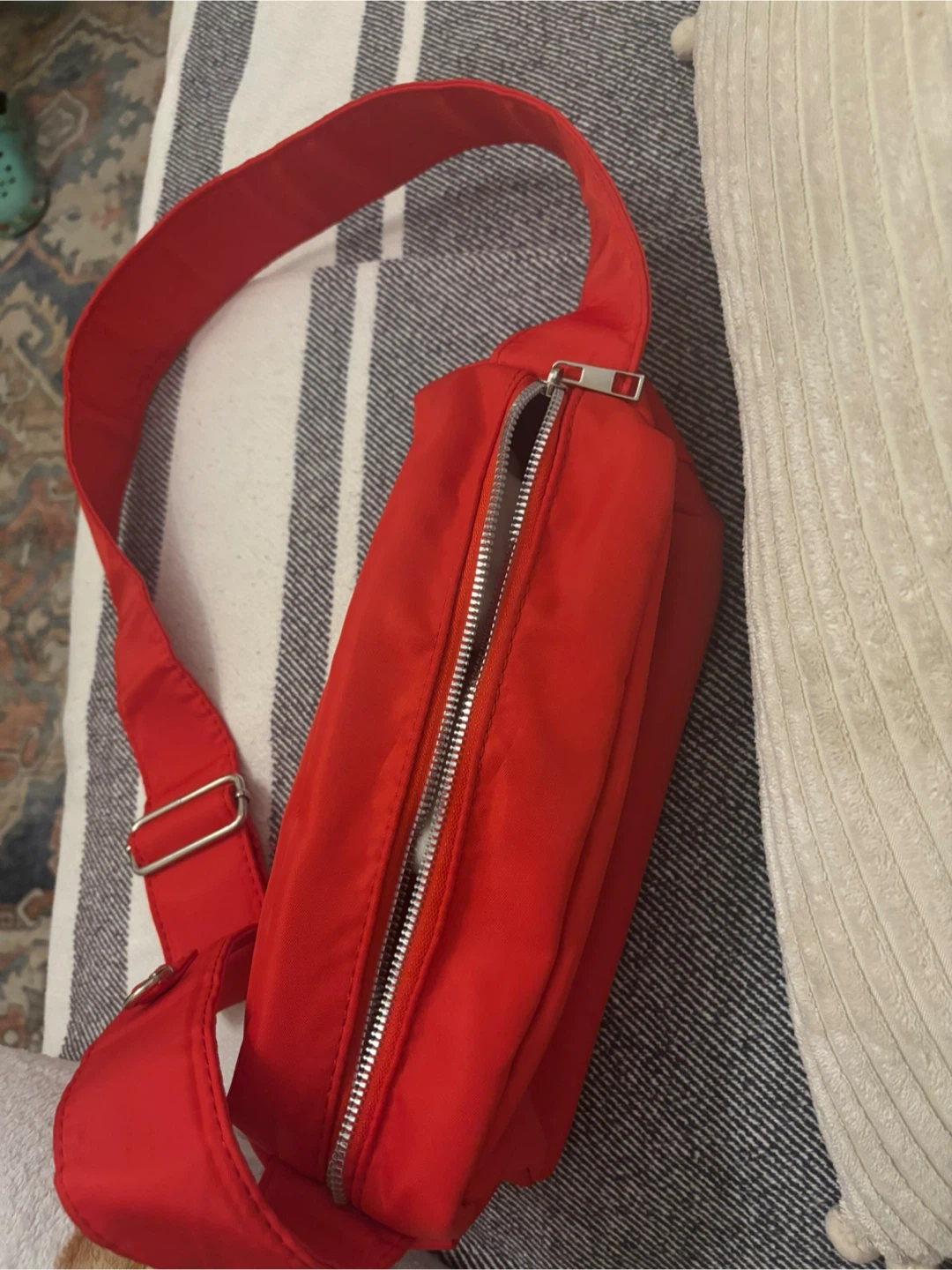 Red Nylon Crossbody Bag - photo 3