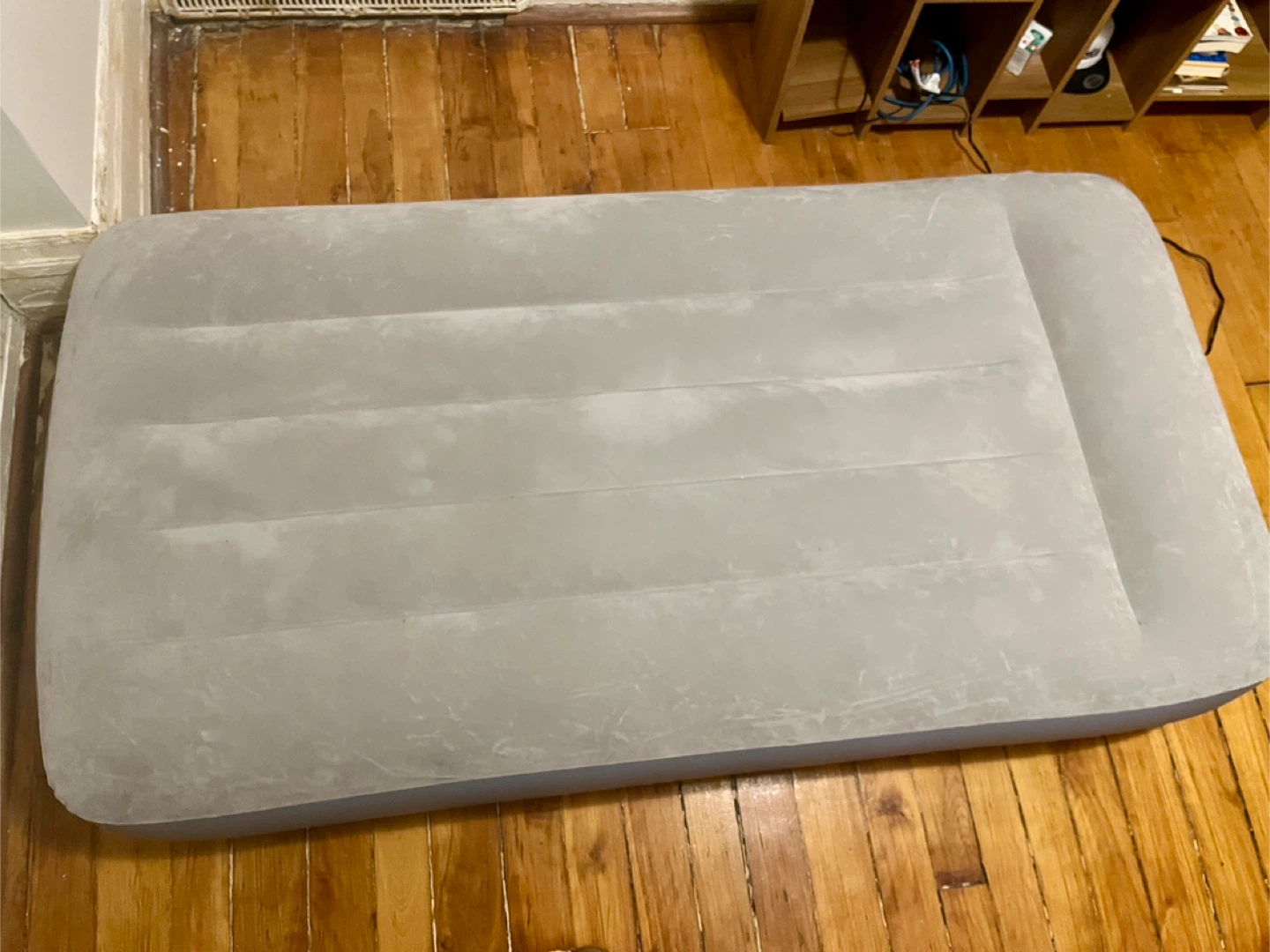 Intex Air Mattress Built In Pump Twin Size - photo 4