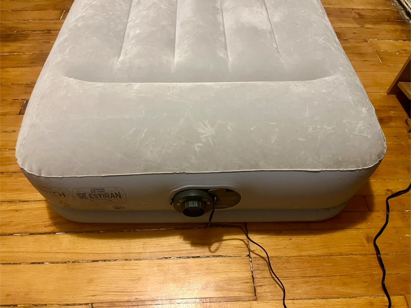 Intex Air Mattress Built In Pump Twin Size - photo 3