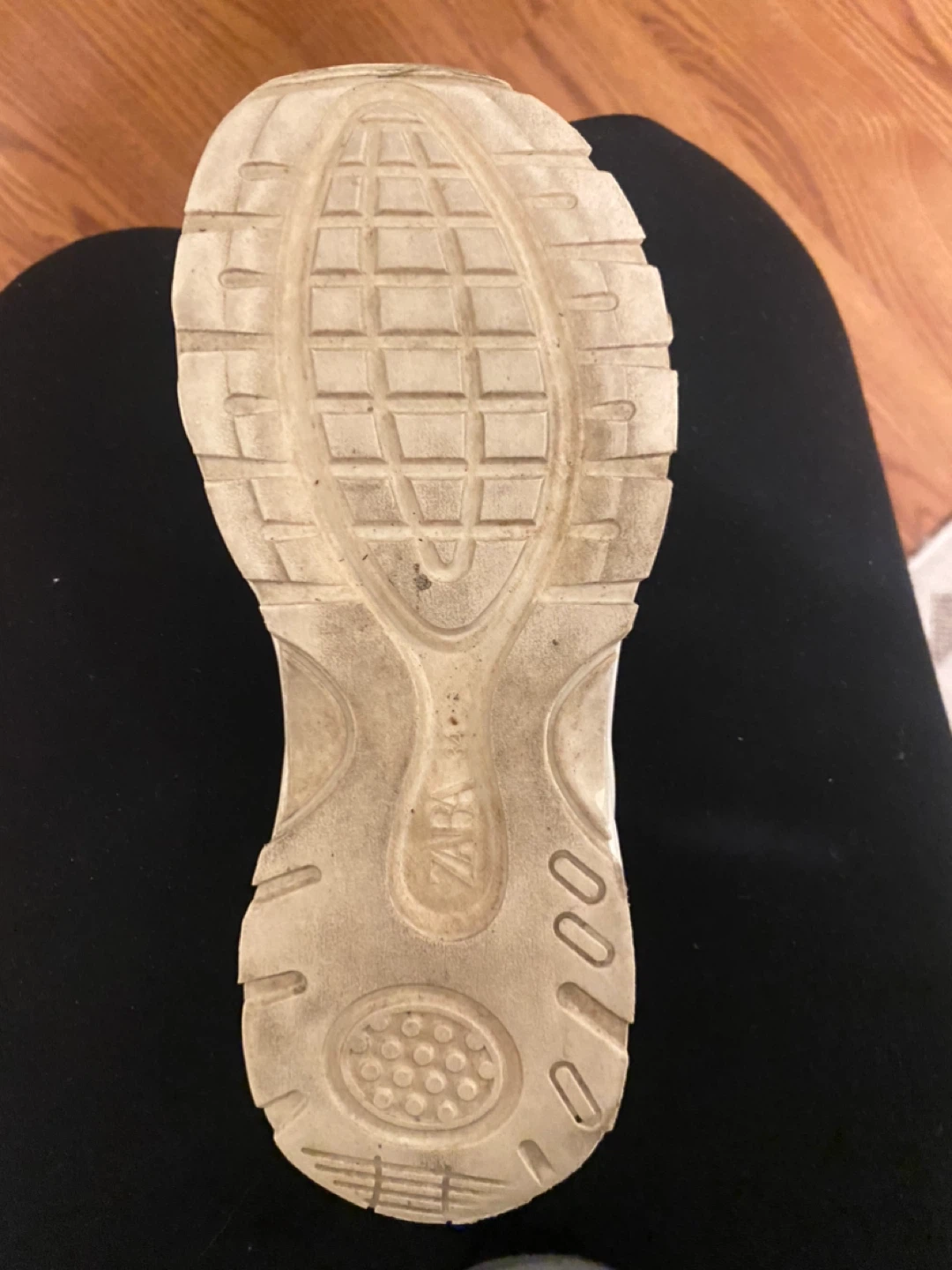 Zara girl's High Top Sneakers - Size 34 - photo 2