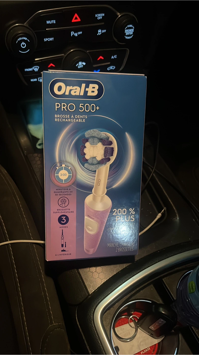 Oral-B PRO 500+ Rechargeable Electric Toothbrush