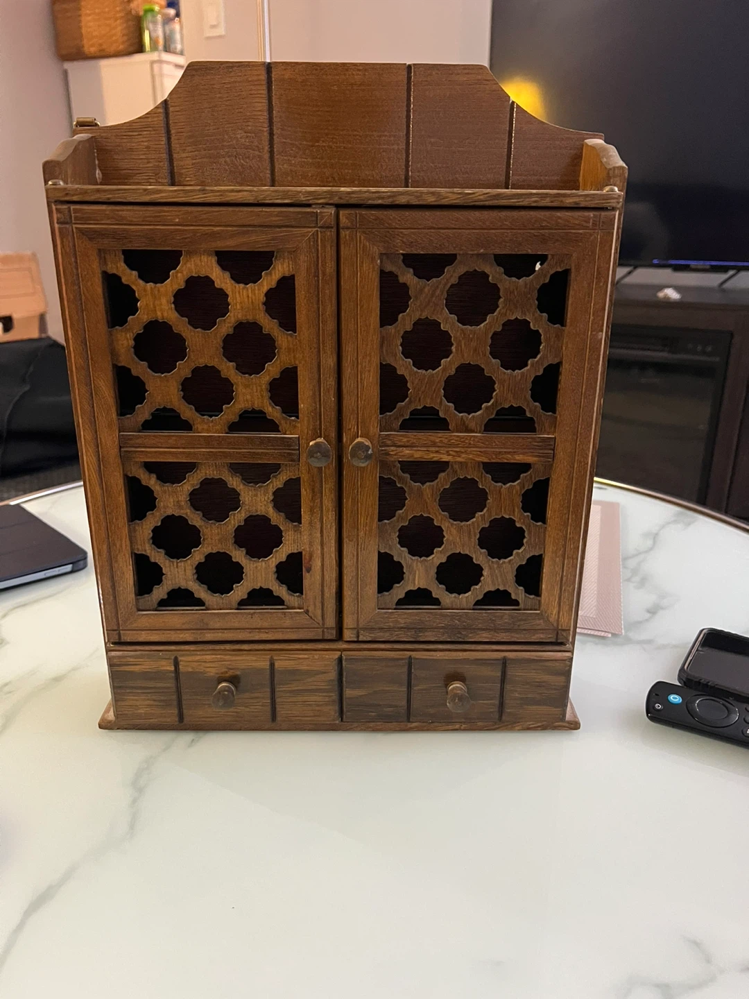 Free delivery used Wooden Wall Cabinet with Decorative Doors