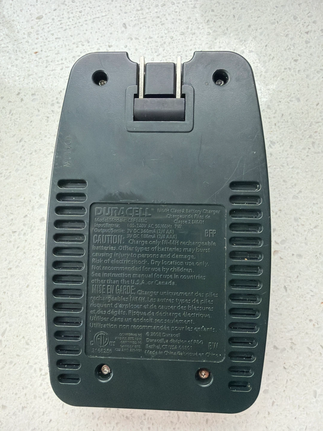 Duracell NiMH Battery Charger CEF181C - photo 2