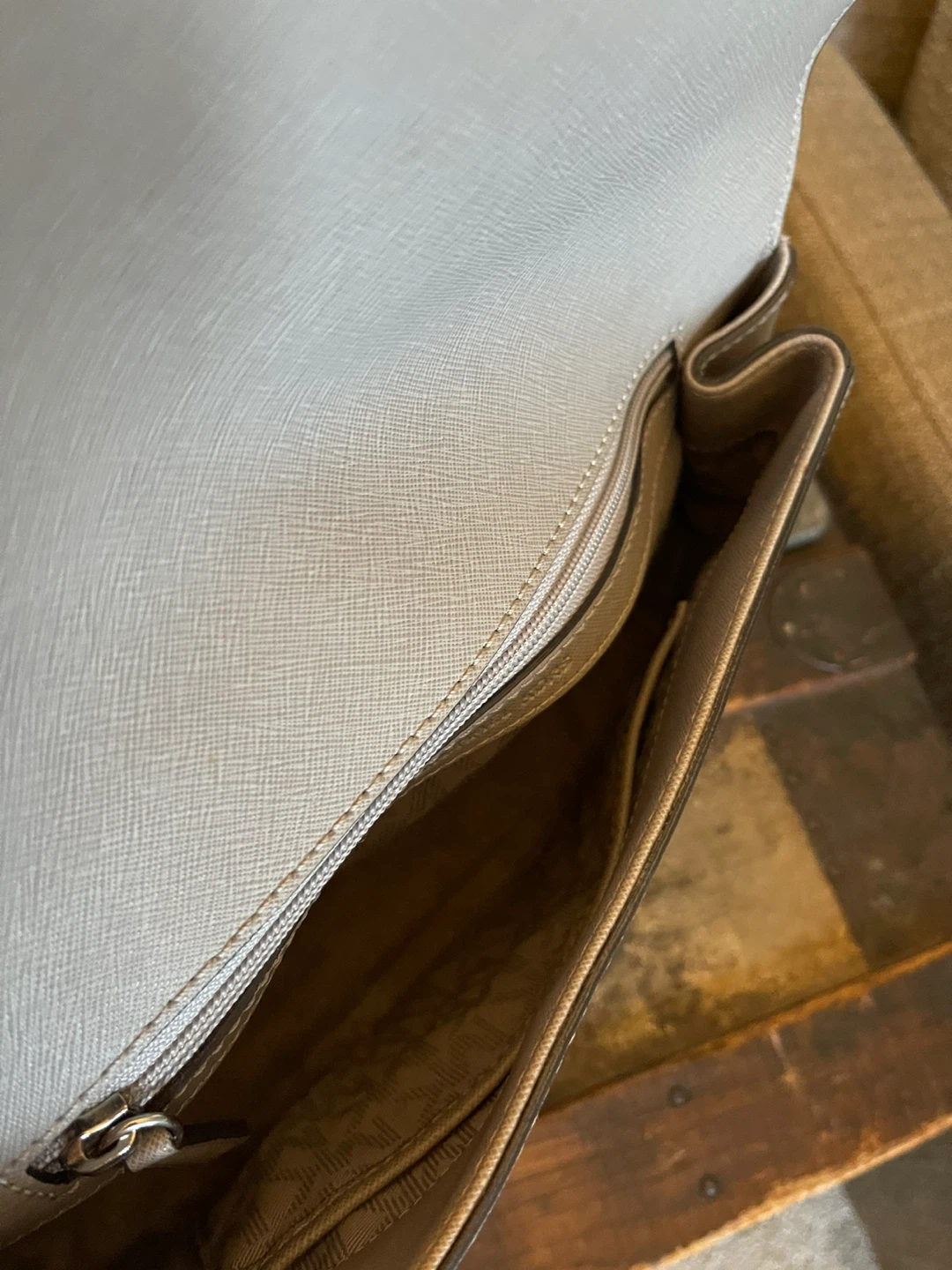 Michael Kors Grey Leather Satchel Handbag - photo 3