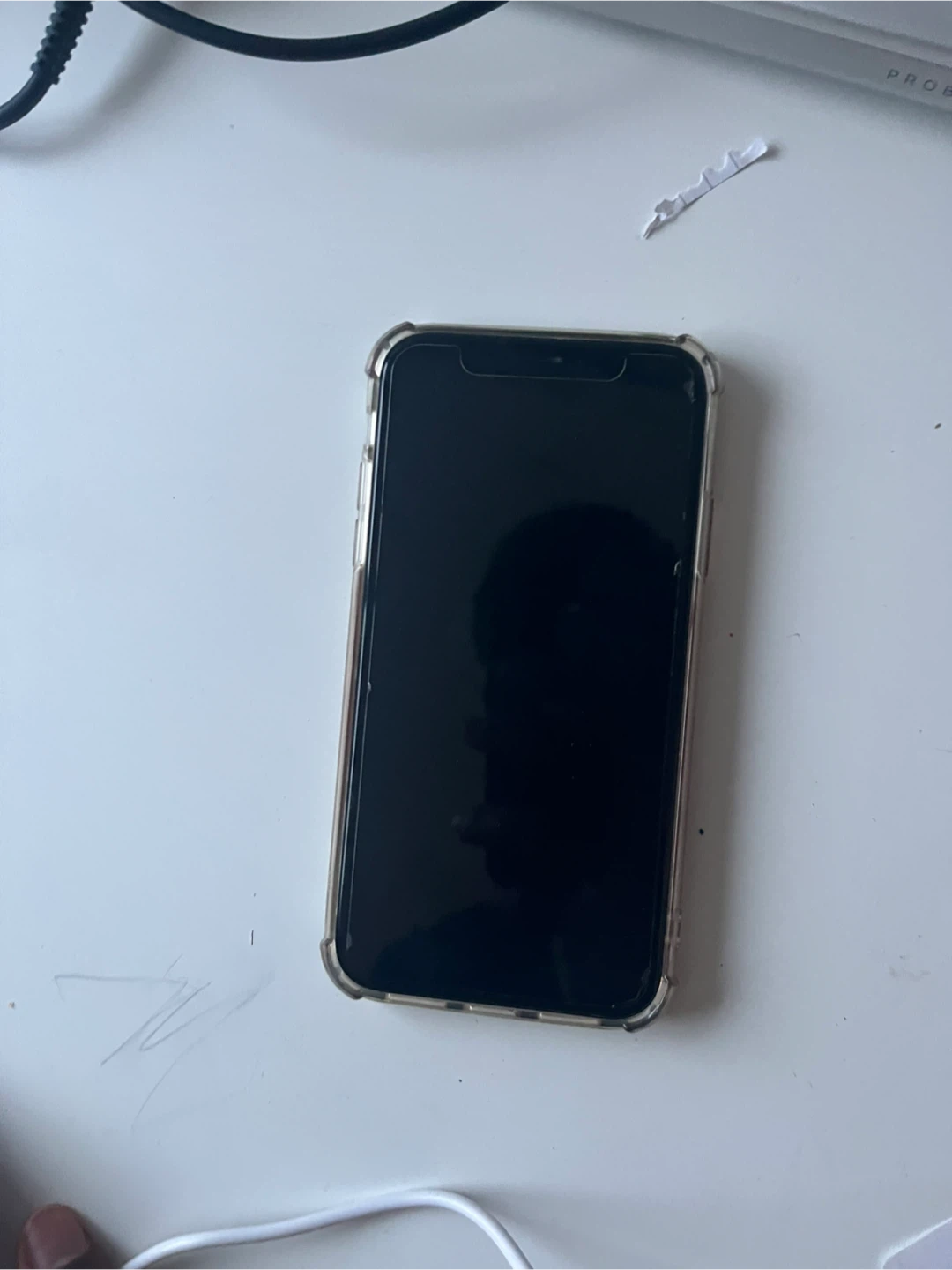 iPhone XR - photo 3