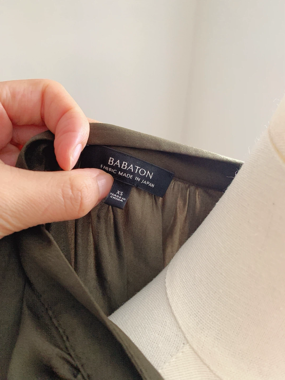Babaton Olive Satin Blouse XS Oversized - photo 2