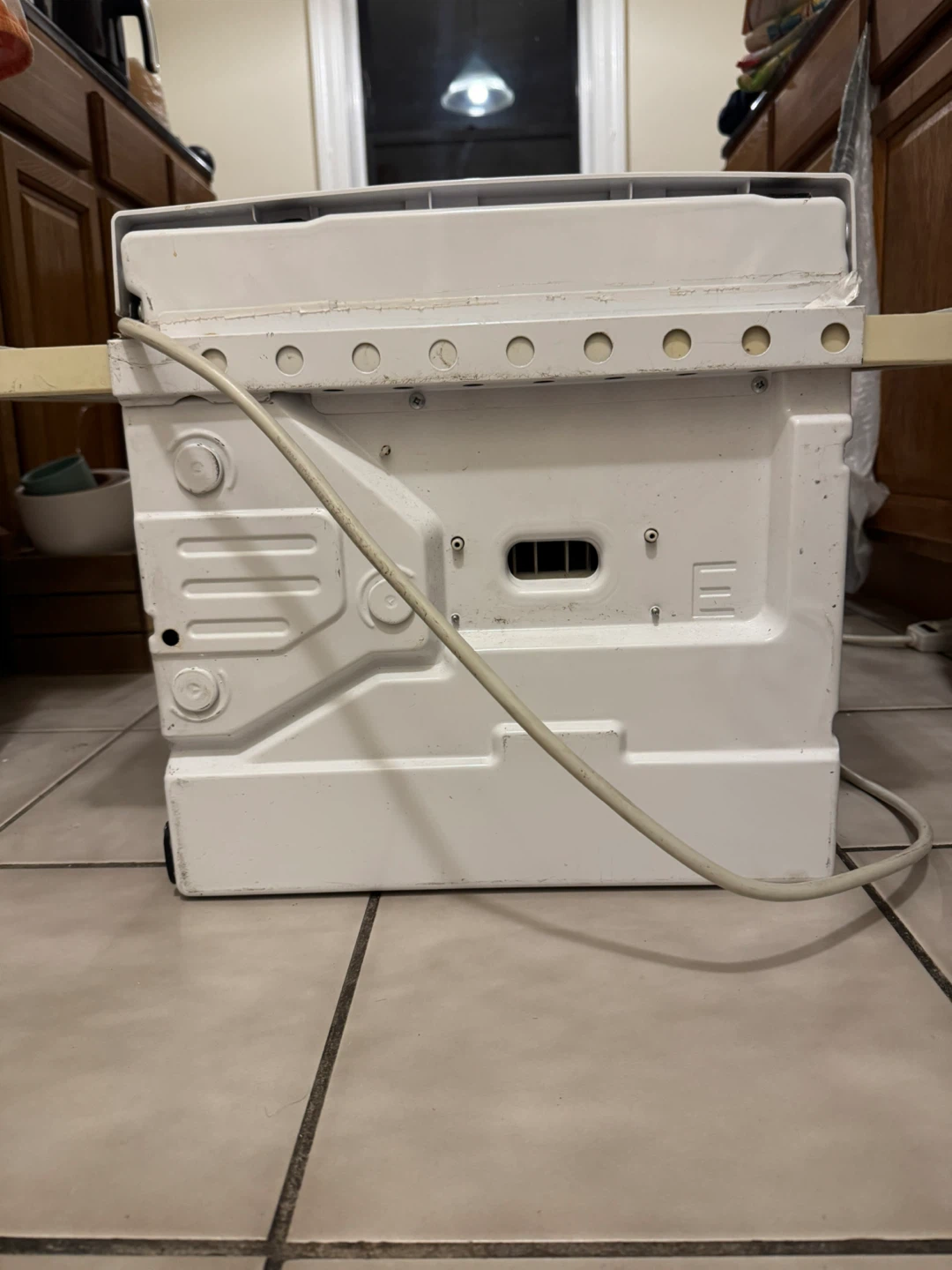 GE Window Air Conditioner - photo 4