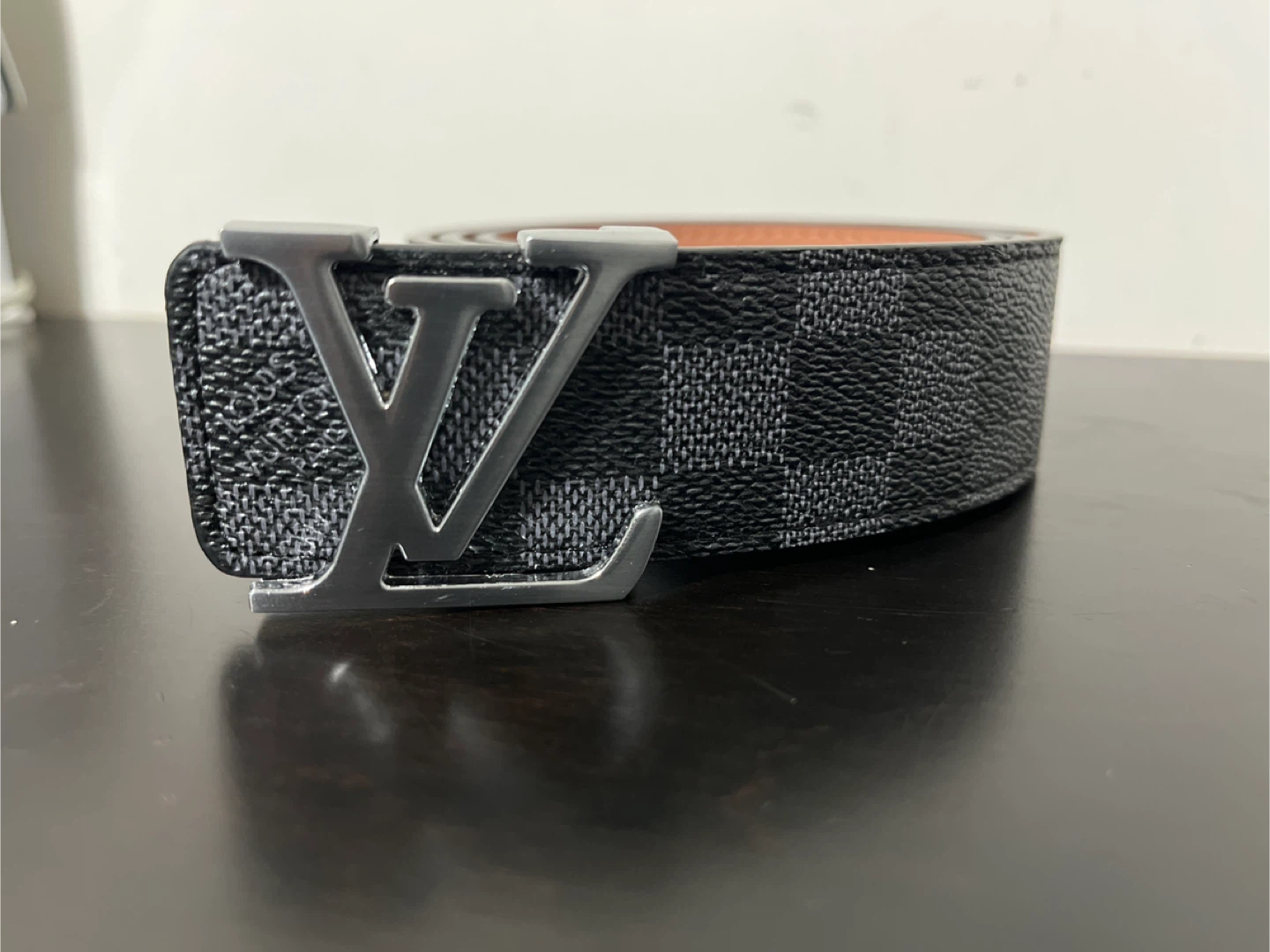 Louis Vuitton 40mm Graphite - photo 3