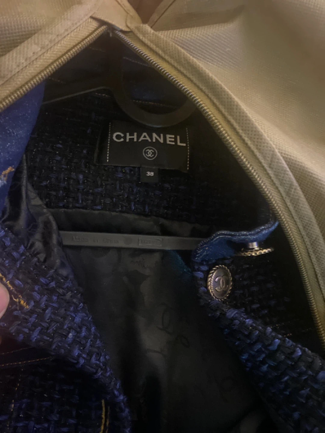 Chanel Denim Jacket Size 38 - photo 5