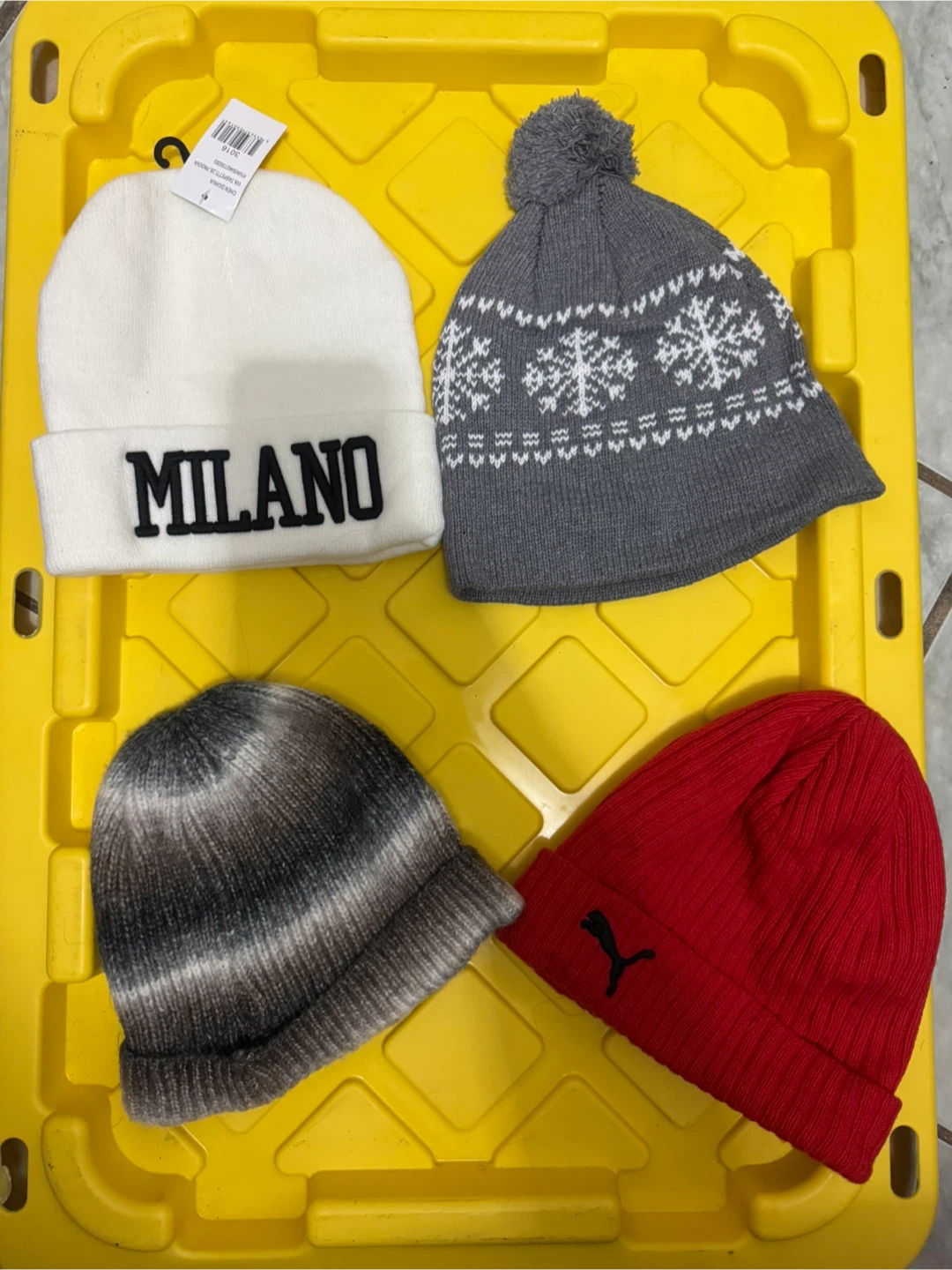 Once gorros muy lindos a10$ todos