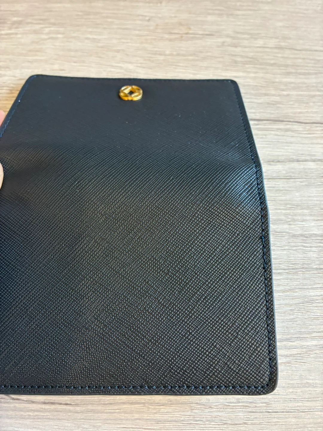 ARIIX Card Holder - photo 3