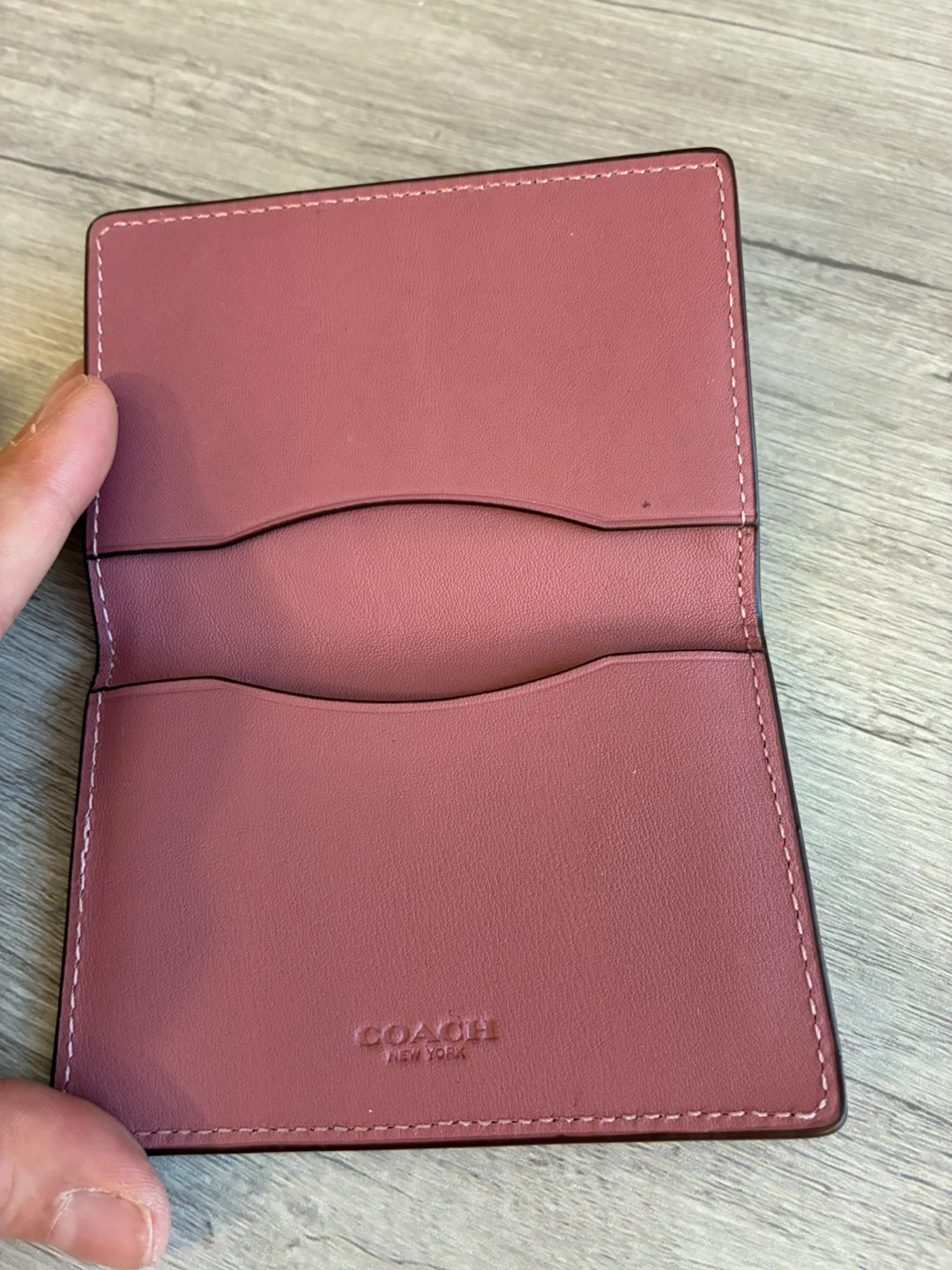 Coach Pink Leather Business Card Holder - photo 2