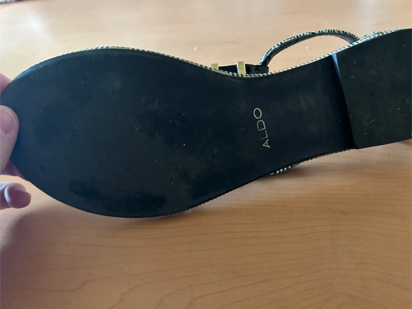 10 size ALDO Women's Black and White Patterned Flat Sandals - photo 4