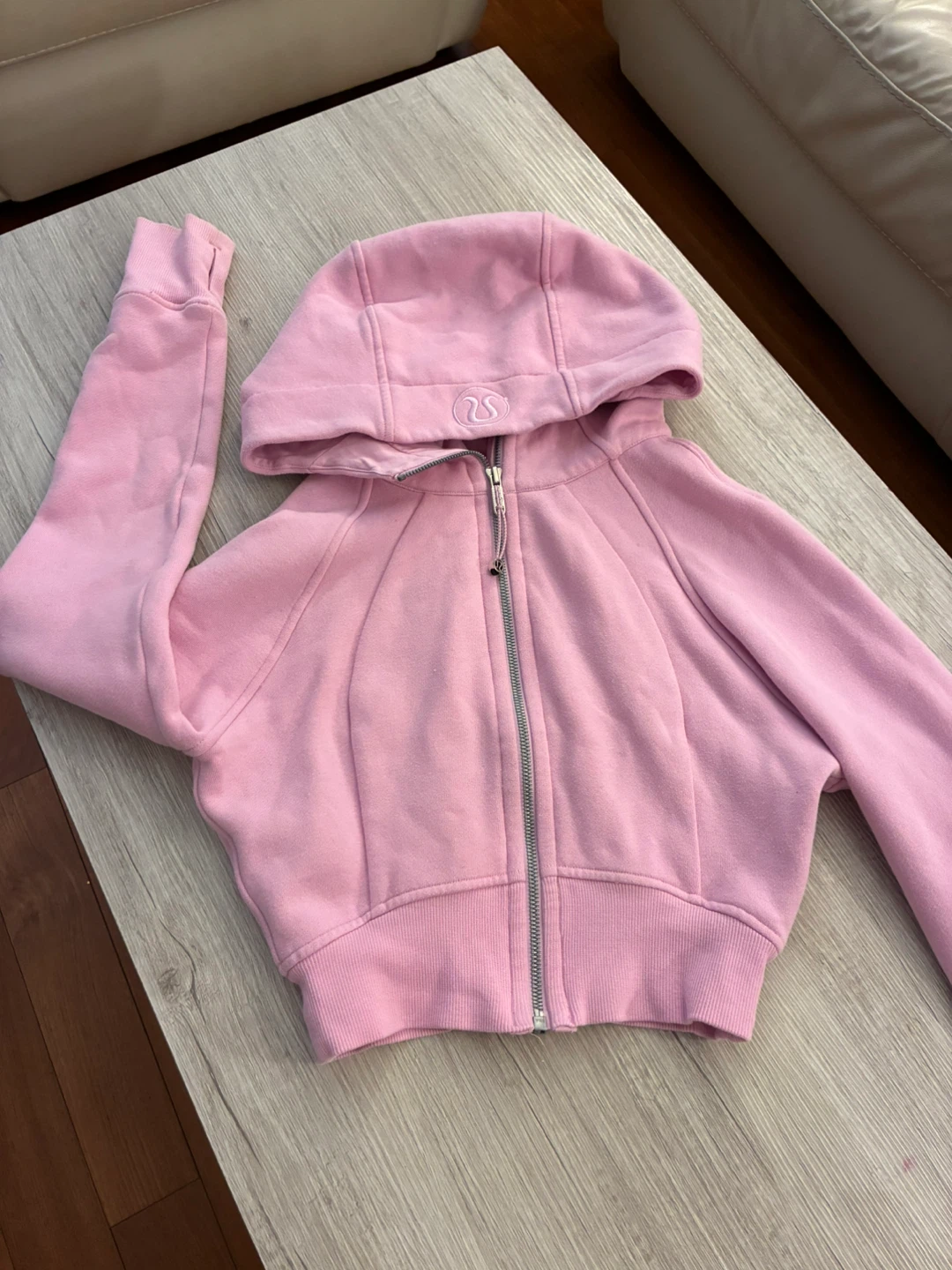 Lululemon Pink Cropped Hoodie - photo 2