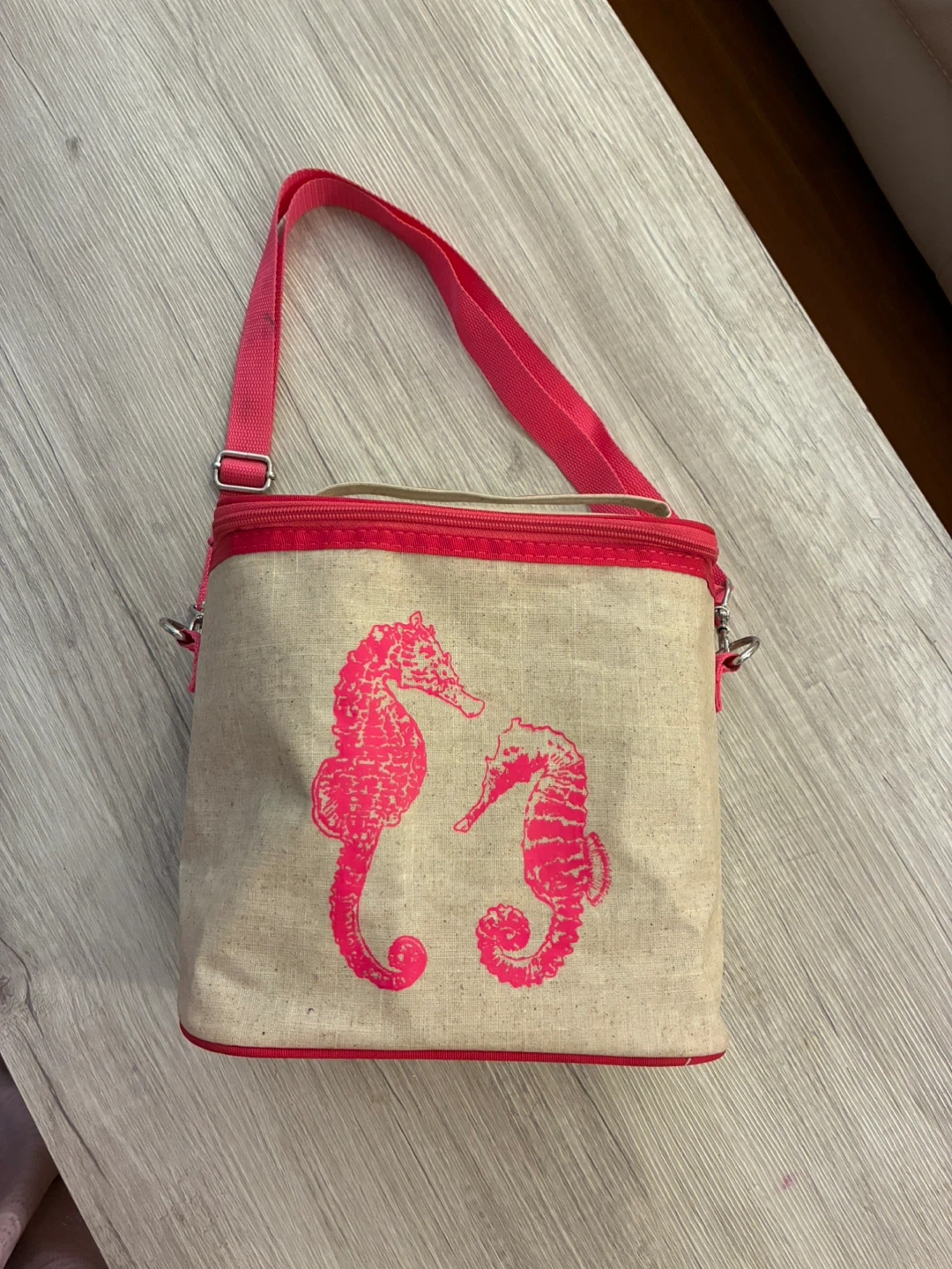 SO YOUNG Insulated Lunch Bag - Pink Seahorse