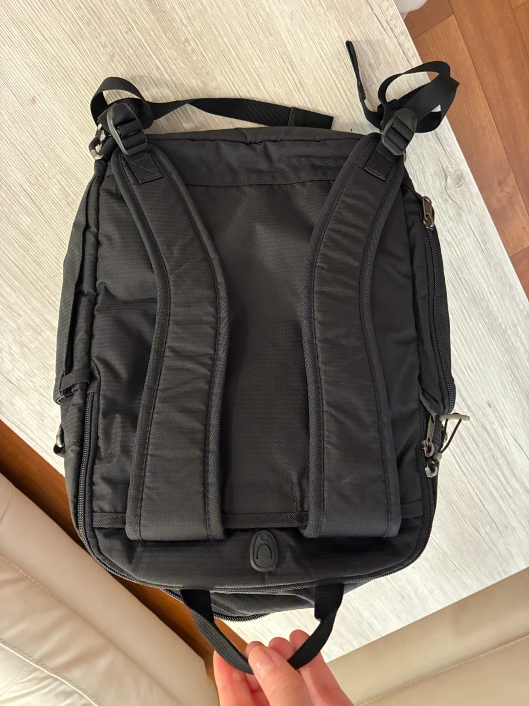 Black Backpack - photo 3