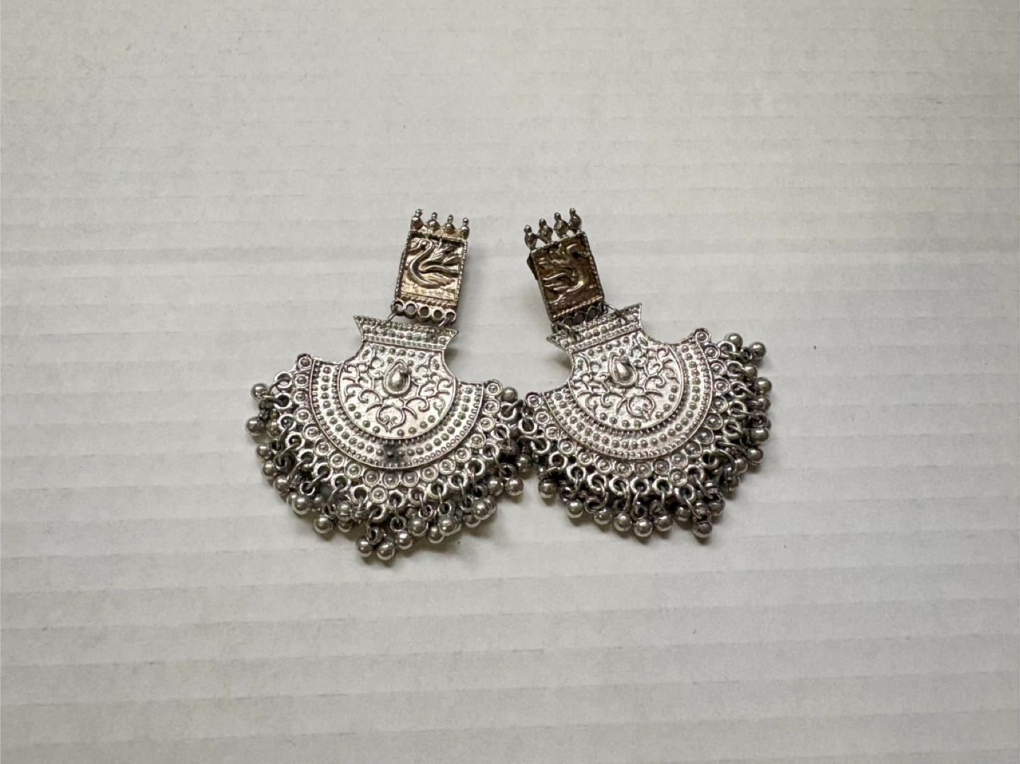 Sarthii colourful floral stud earrings - photo 4