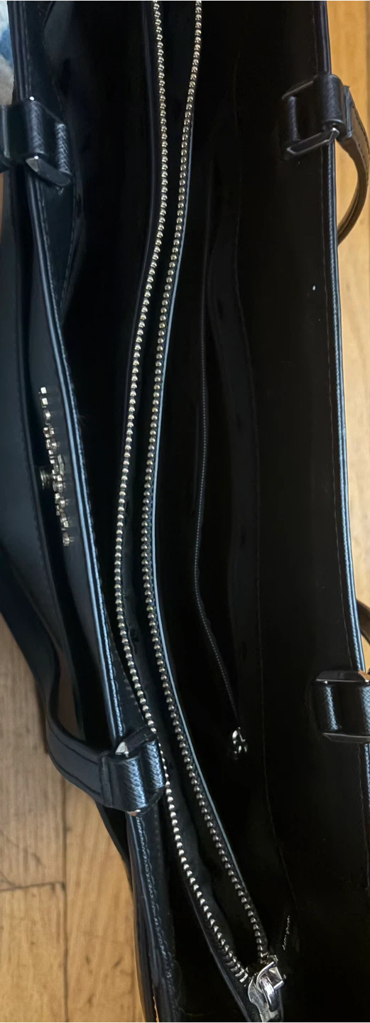 Kate Spade Black Leather Tote Bag with Matching Wristlet - photo 4