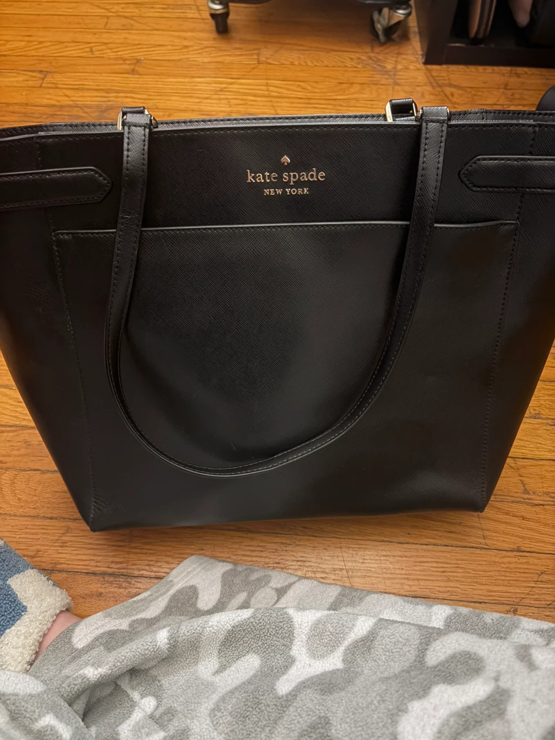 Kate Spade Black Leather Tote Bag with Matching Wristlet - photo 3