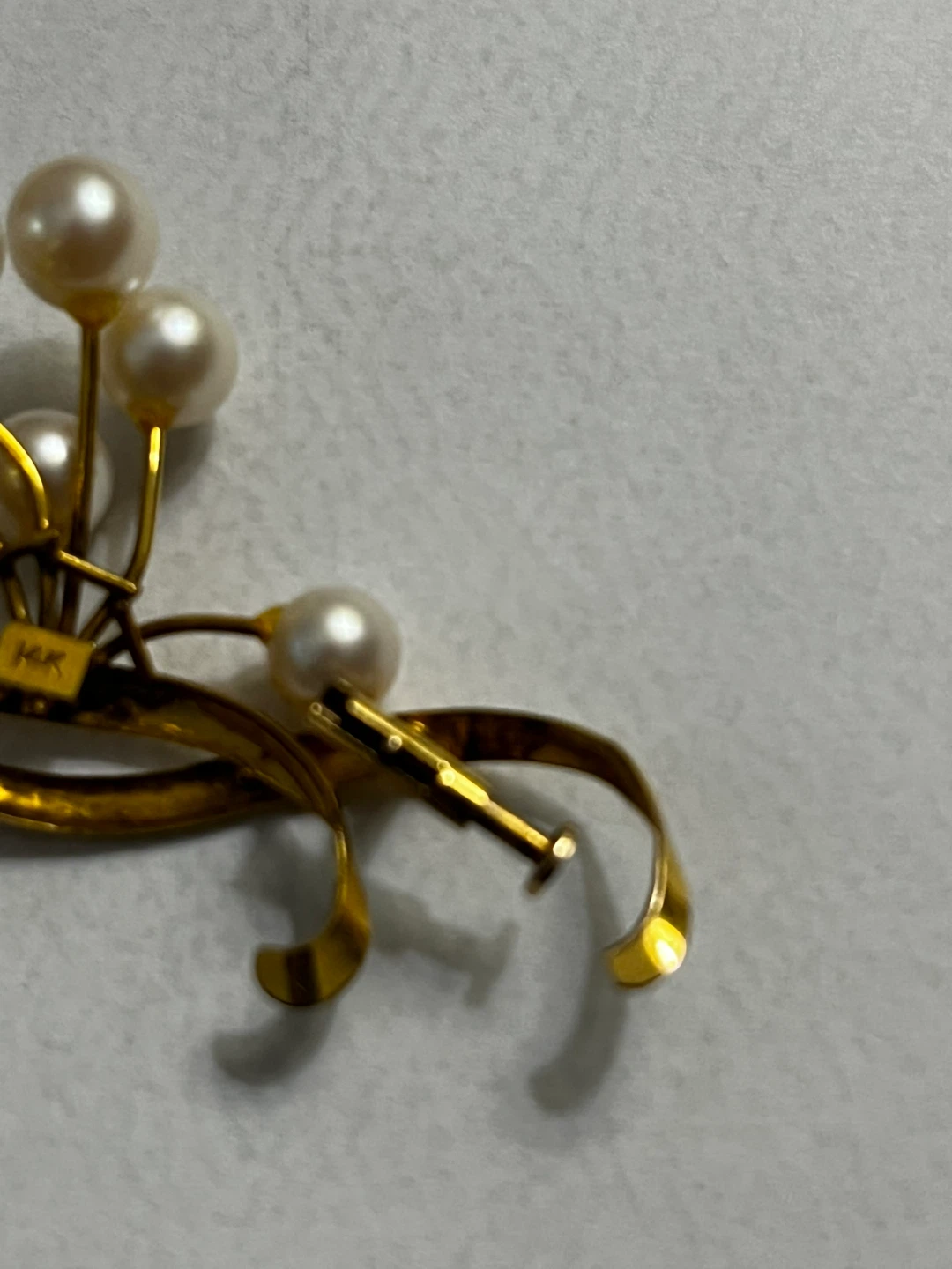 14K Gold and Pearl Brooch - photo 4