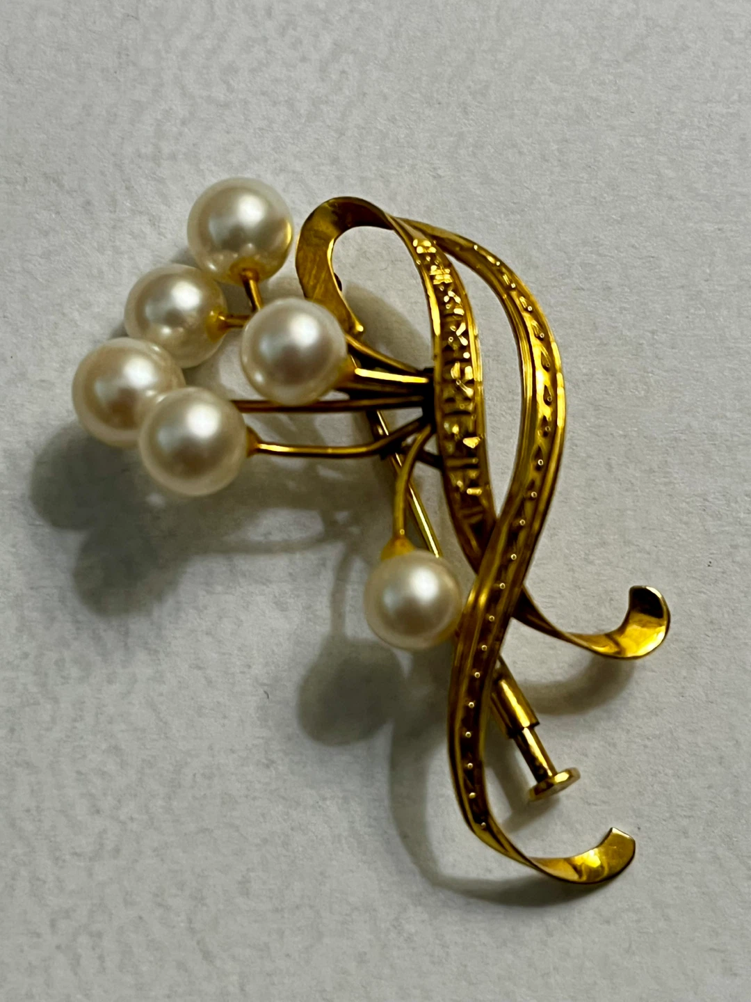 14K Gold and Pearl Brooch