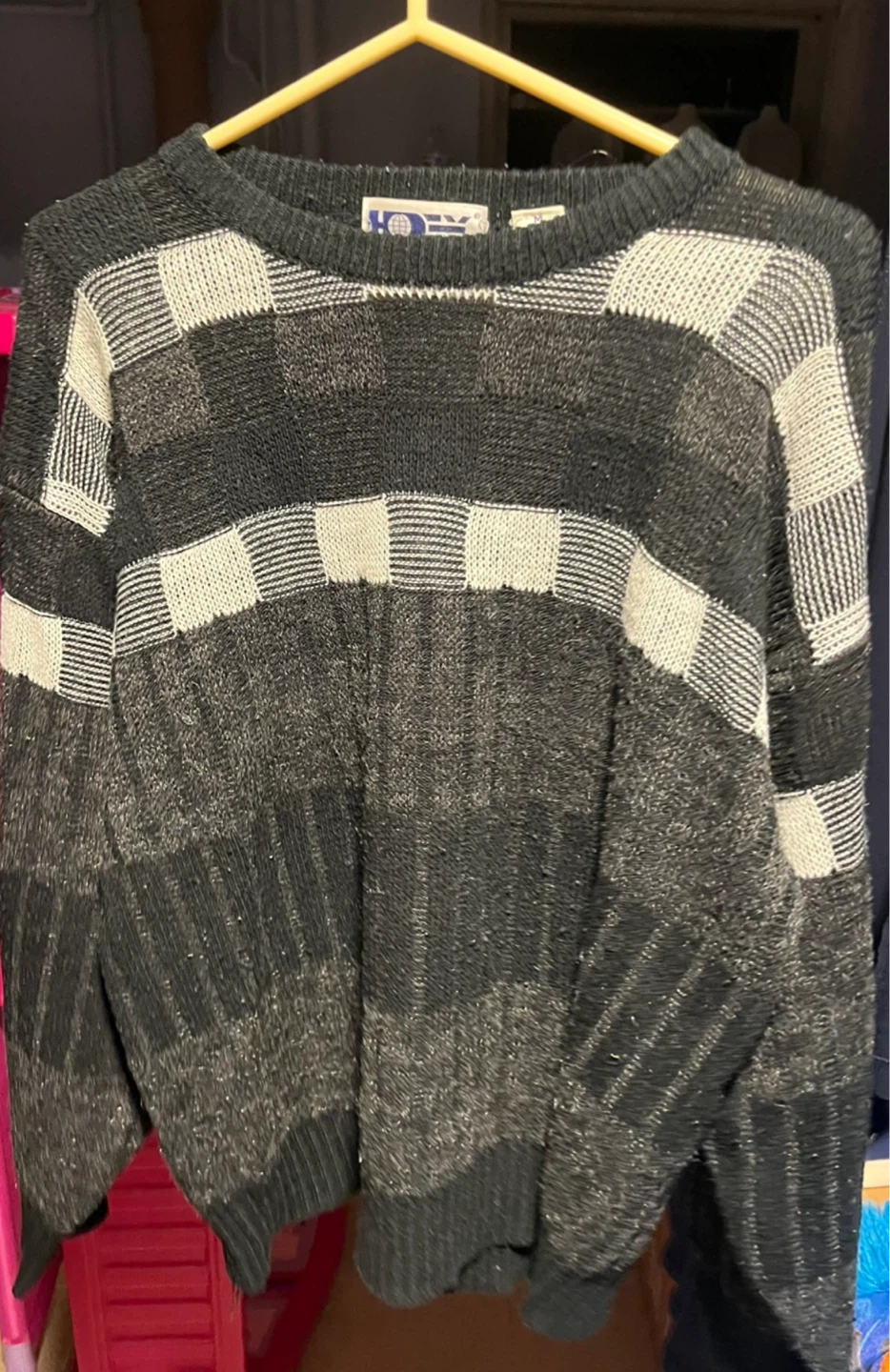 HDEZ sweater vest 🥕