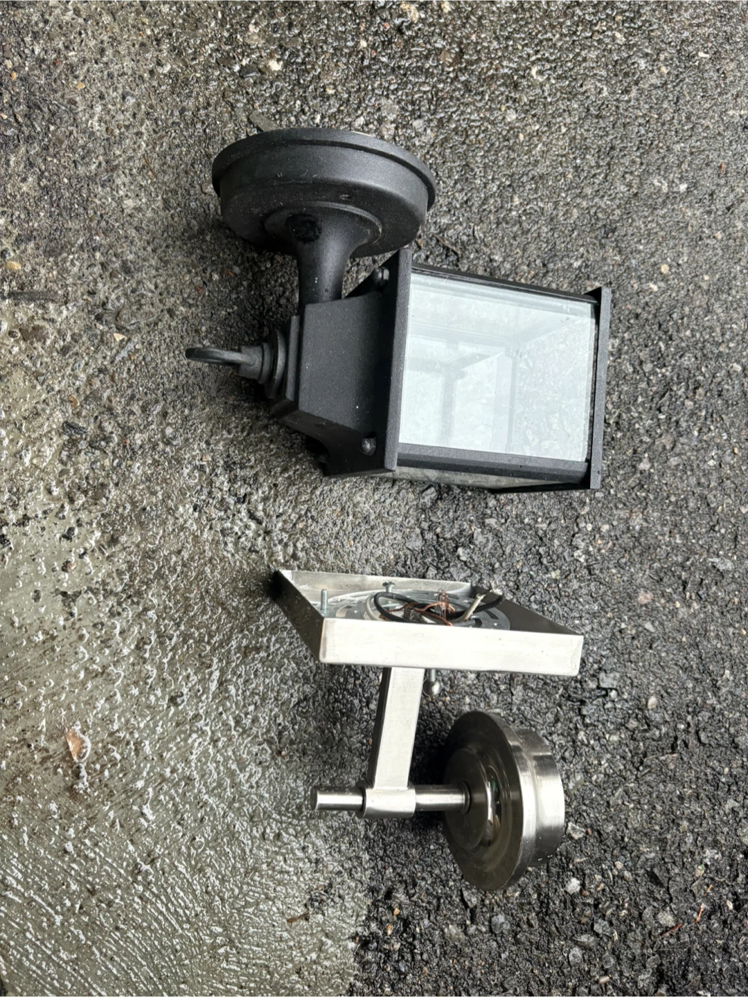 Lot of 2 Outdoor Wall Light Fixture - photo 5