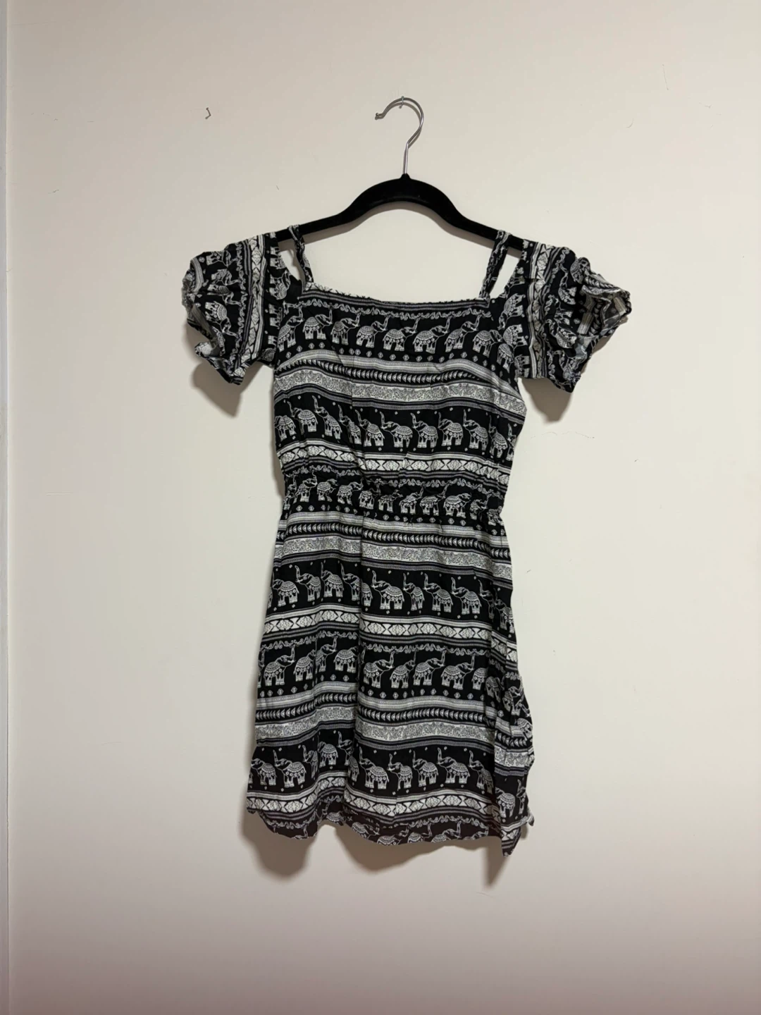 Women's Elephant Print Off-the-Shoulder Dress
