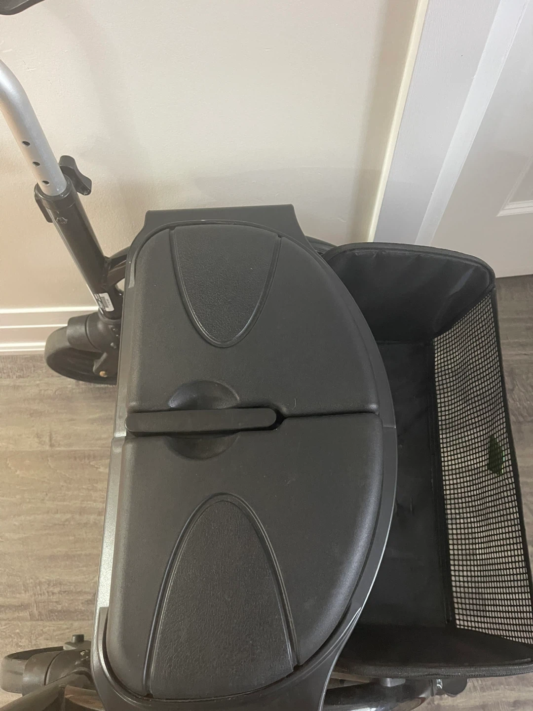 Black Walker with Seat and Basket