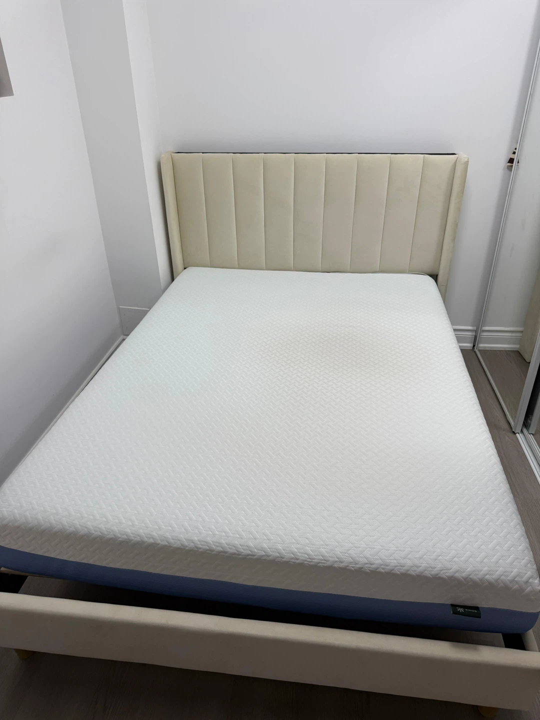 Queen Size Mattress - photo 2