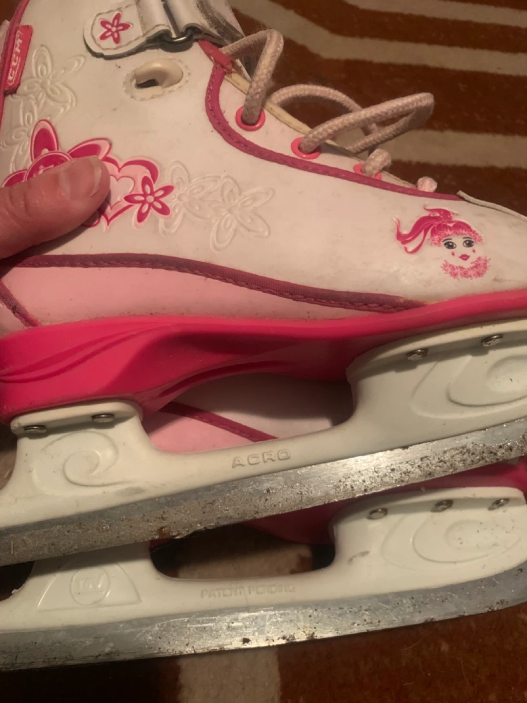 CCM Figure Skates - White & Pink - little Girls Size 13 - photo 5