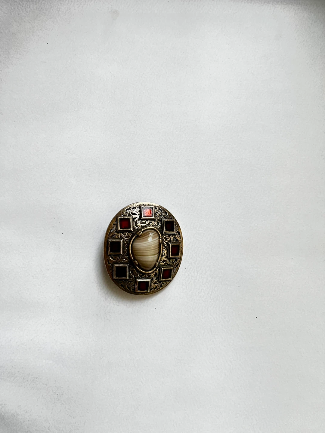 Vintage Brooch with Agate and Red Stones - photo 2