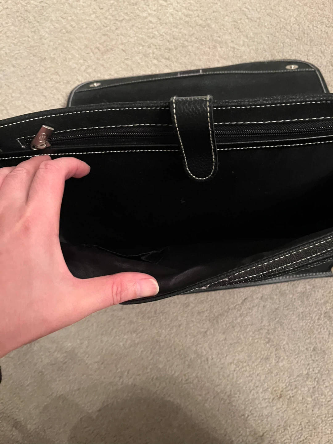 Black Messenger Bag 🥕 - photo 3