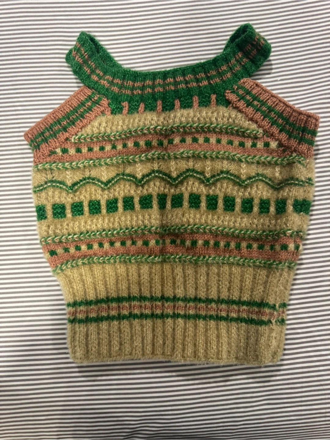 Hand-Knit Fair Isle Sweater - photo 2