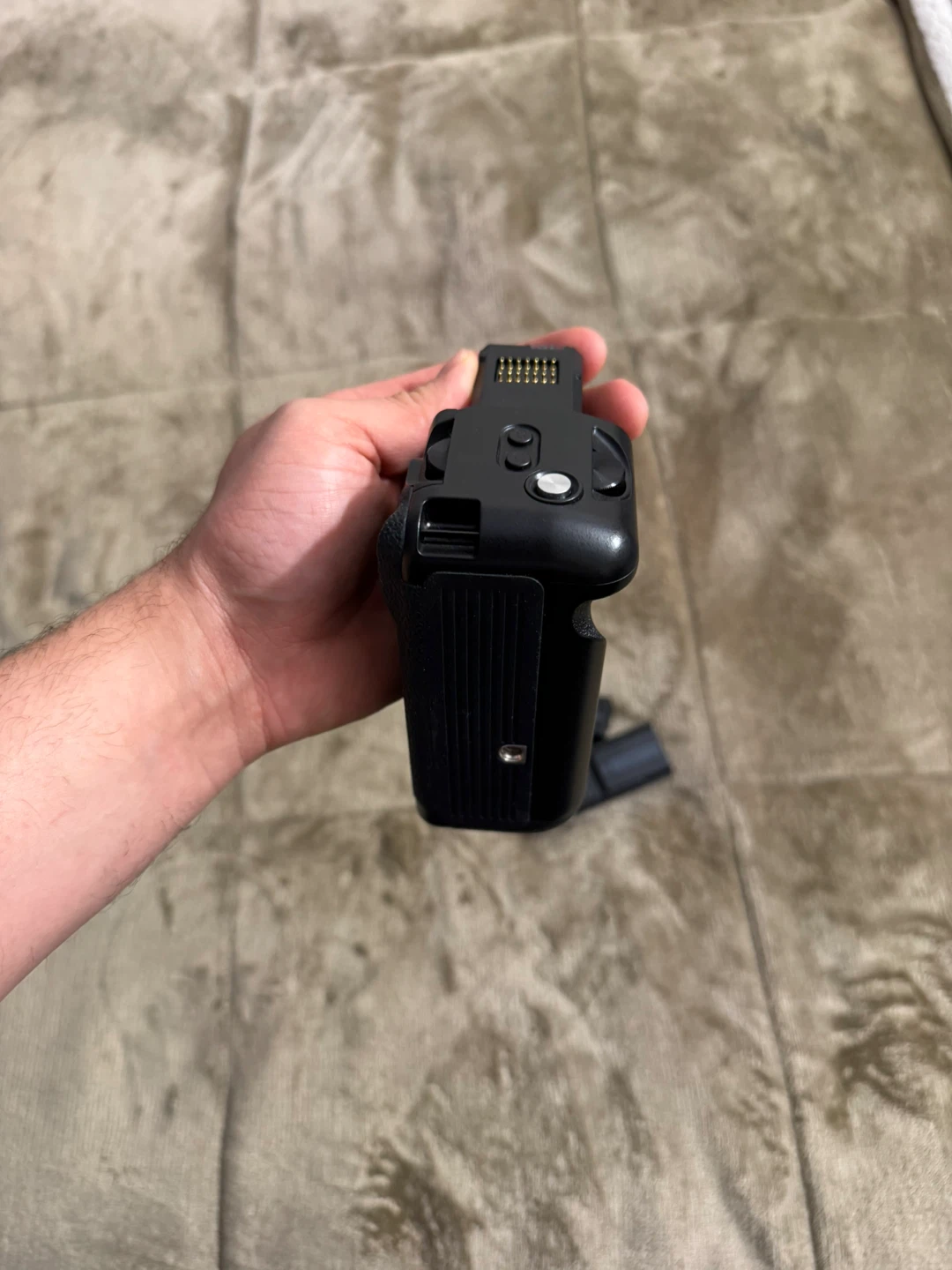 Neewer Battery Grip for Sony A7 II/A7R II/A7S II - photo 4