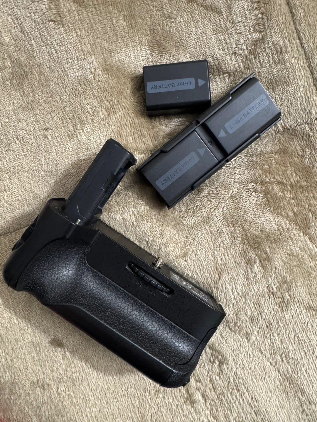 Neewer Battery Grip for Sony A7 II/A7R II/A7S II