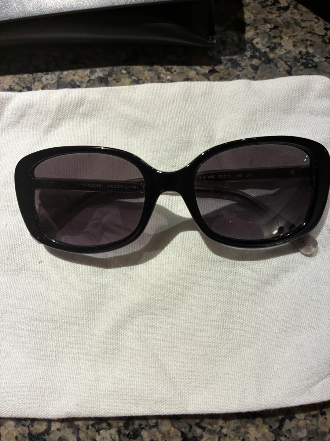 Coach Sunglasses HC 8278