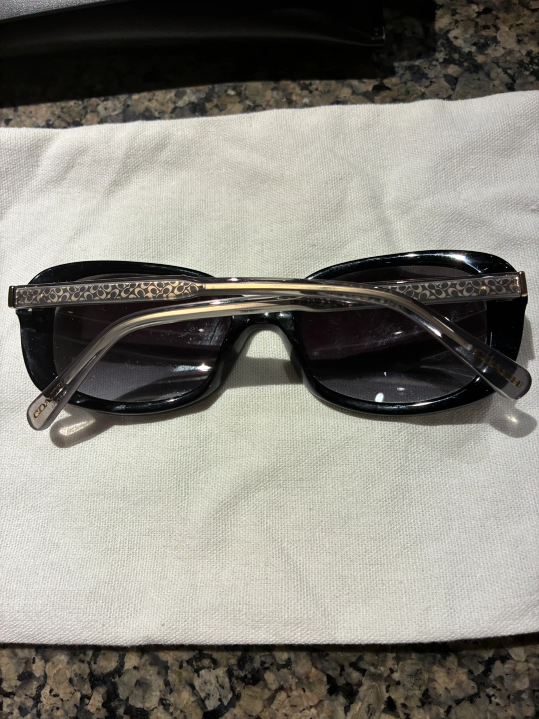 Coach Sunglasses HC 8278 - photo 2
