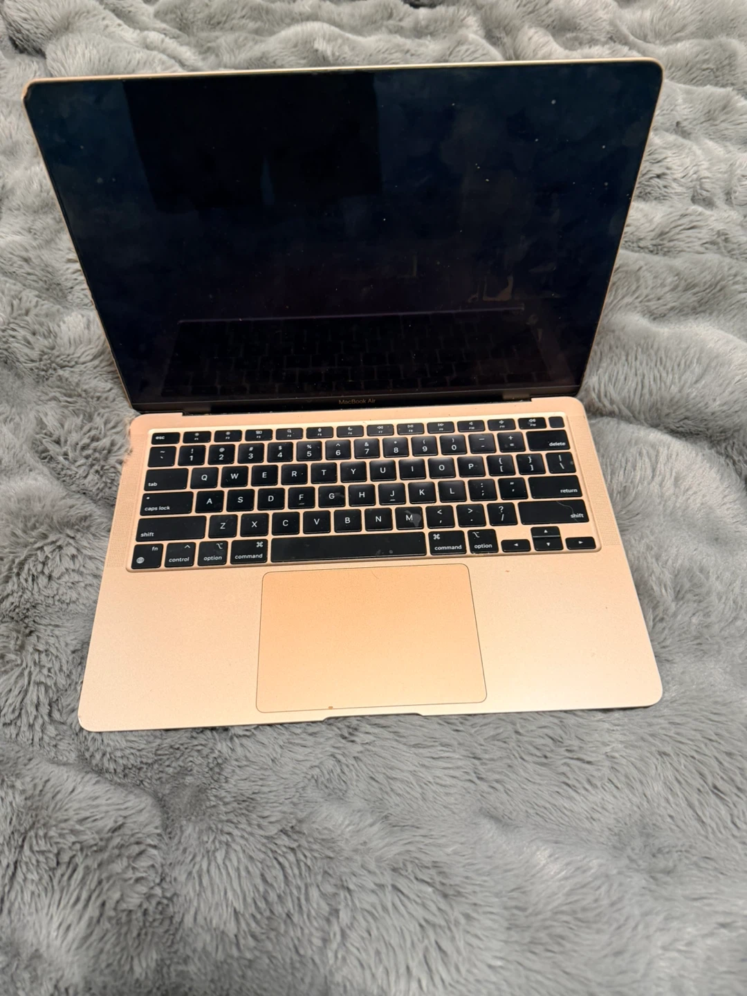 Apple MacBook Air Laptop 2020 M1