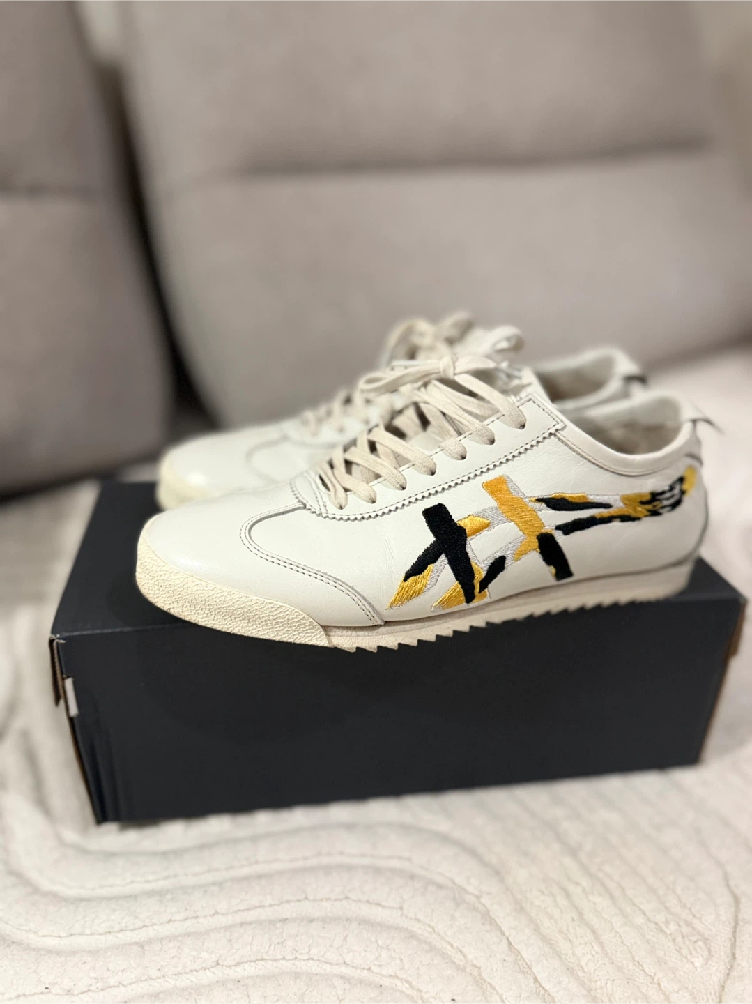 Onitsuka Tiger Mexico 66 White Yellow Black Shoes - photo 2