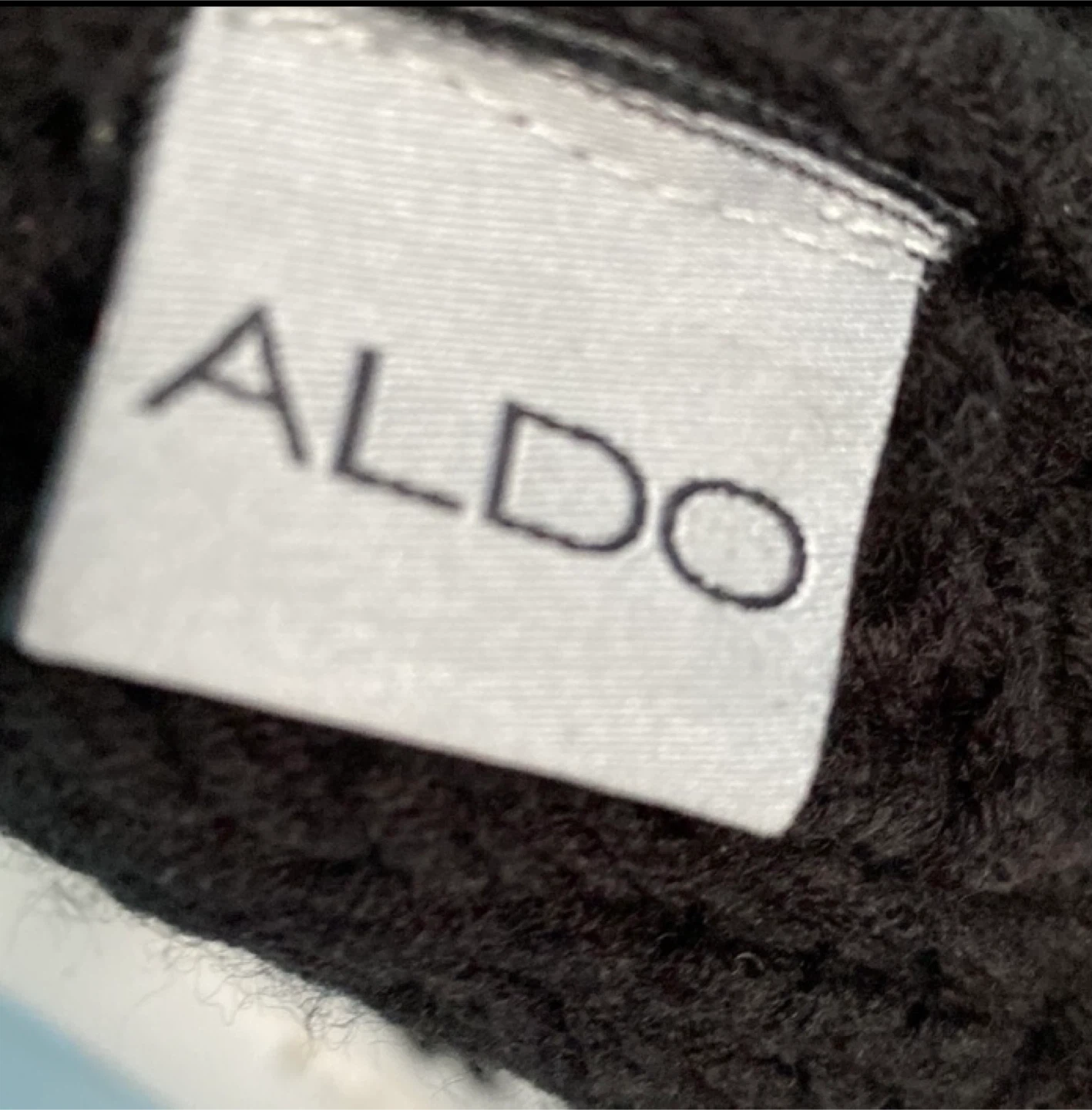 ALDO Black Knit Scarf with Fringe 🥕 - photo 3