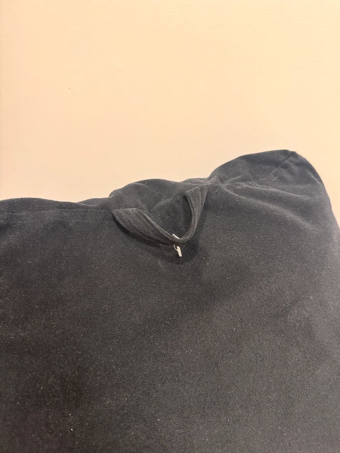 Black Bedrest Reading Pillow - photo 2