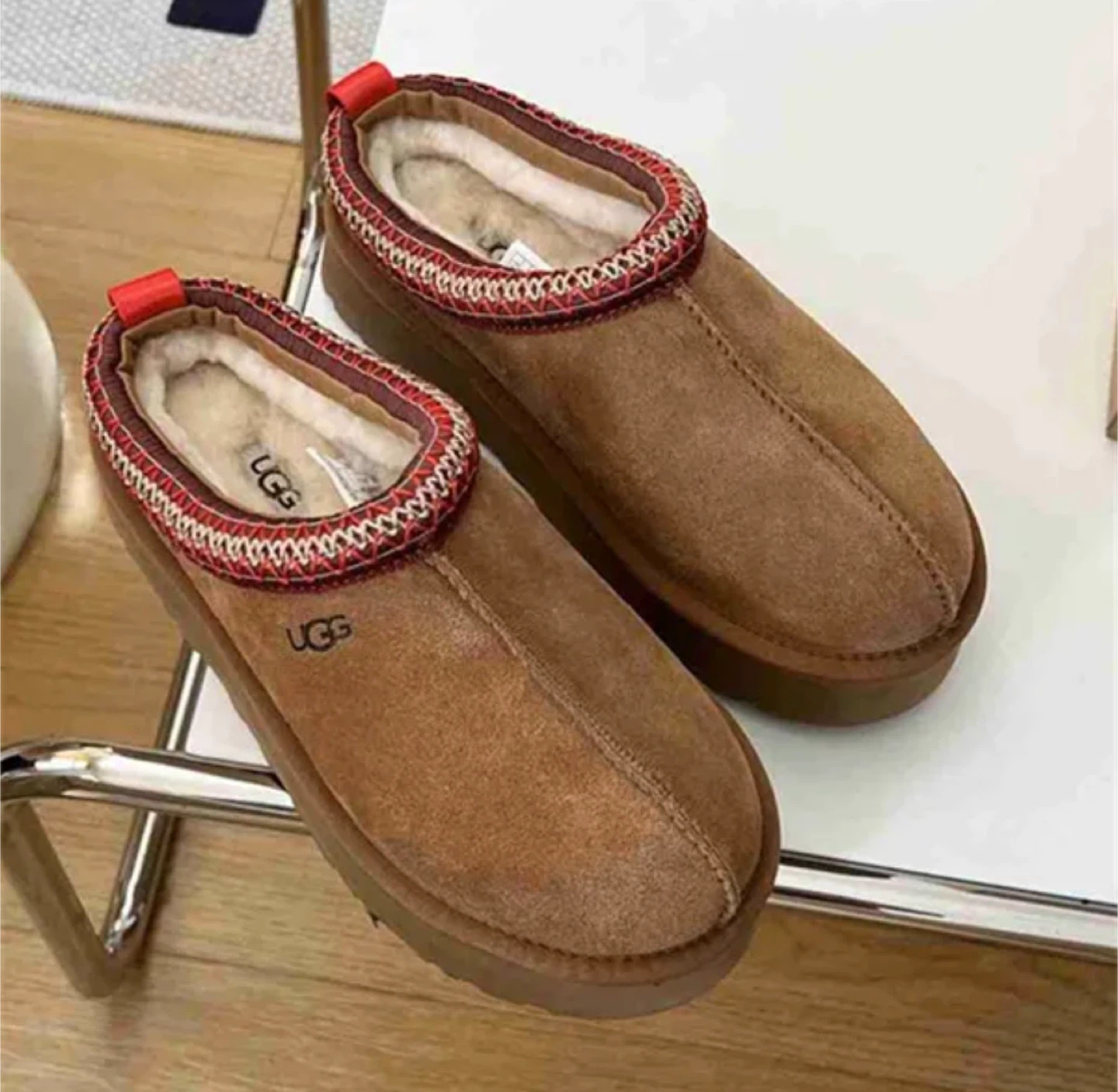 Ugg Tasman’s and slippers - photo 2