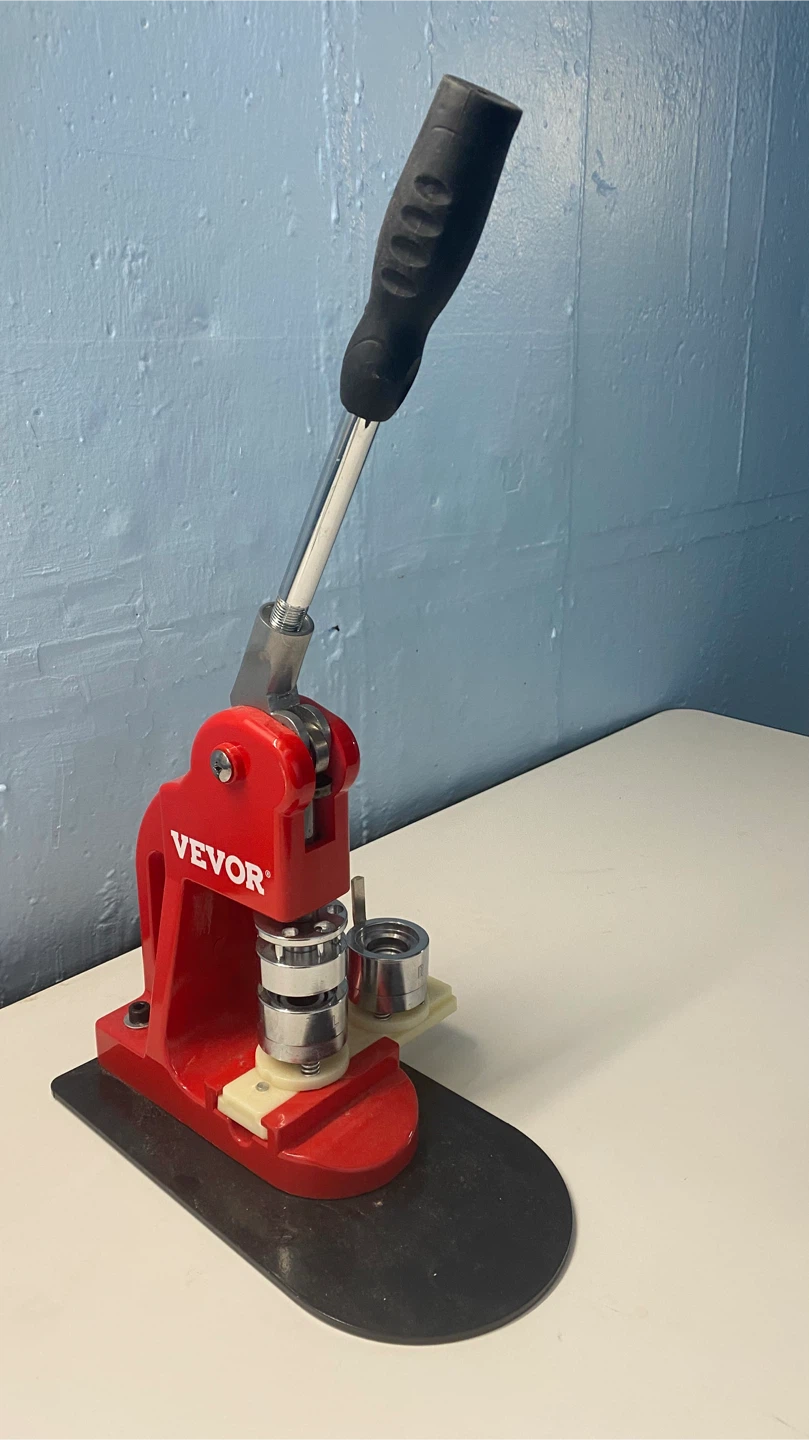 VEVOR Red Button Maker Machine - photo 5