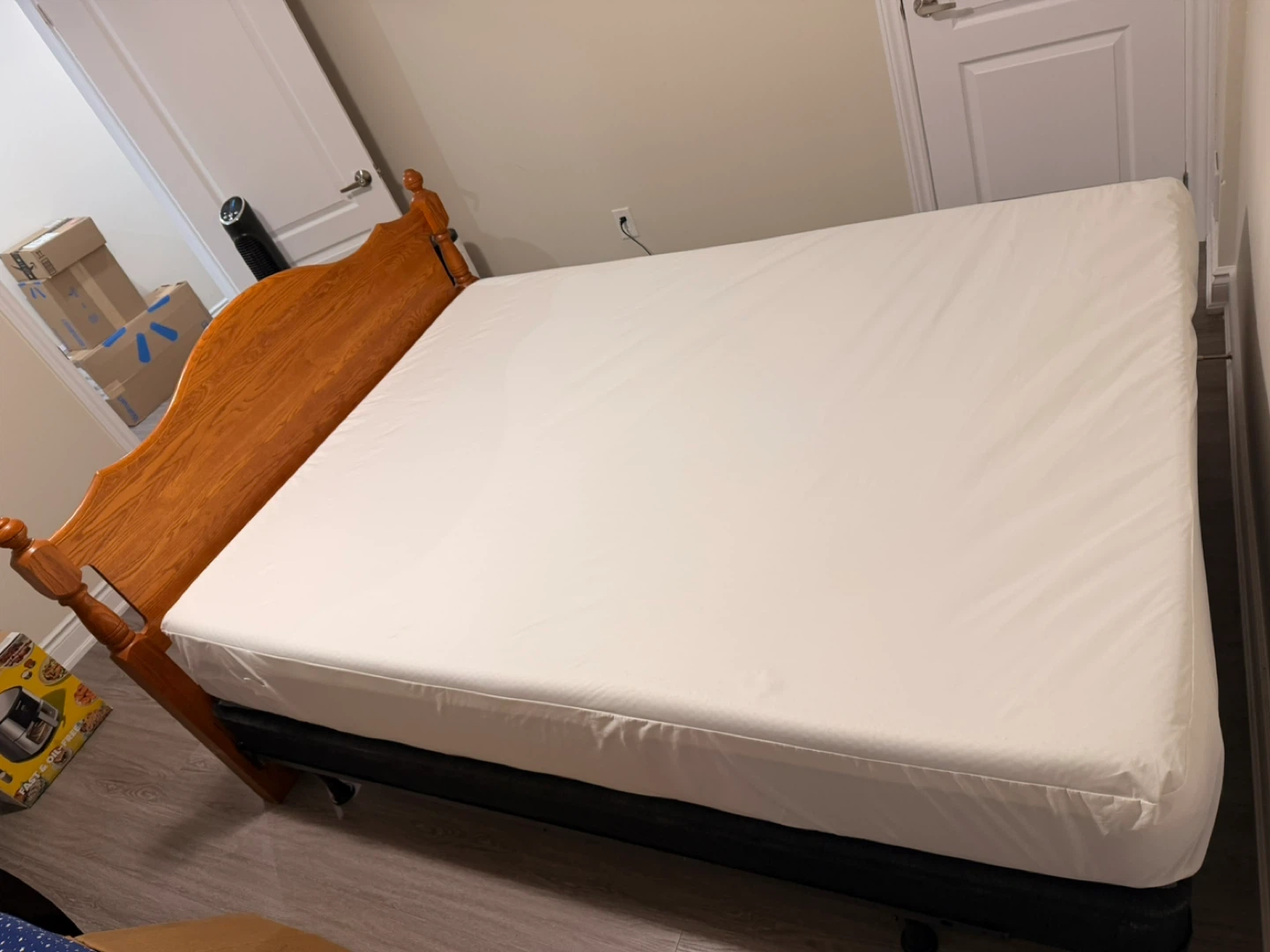 Queen Bed Frame,Box & Mattress - photo 4