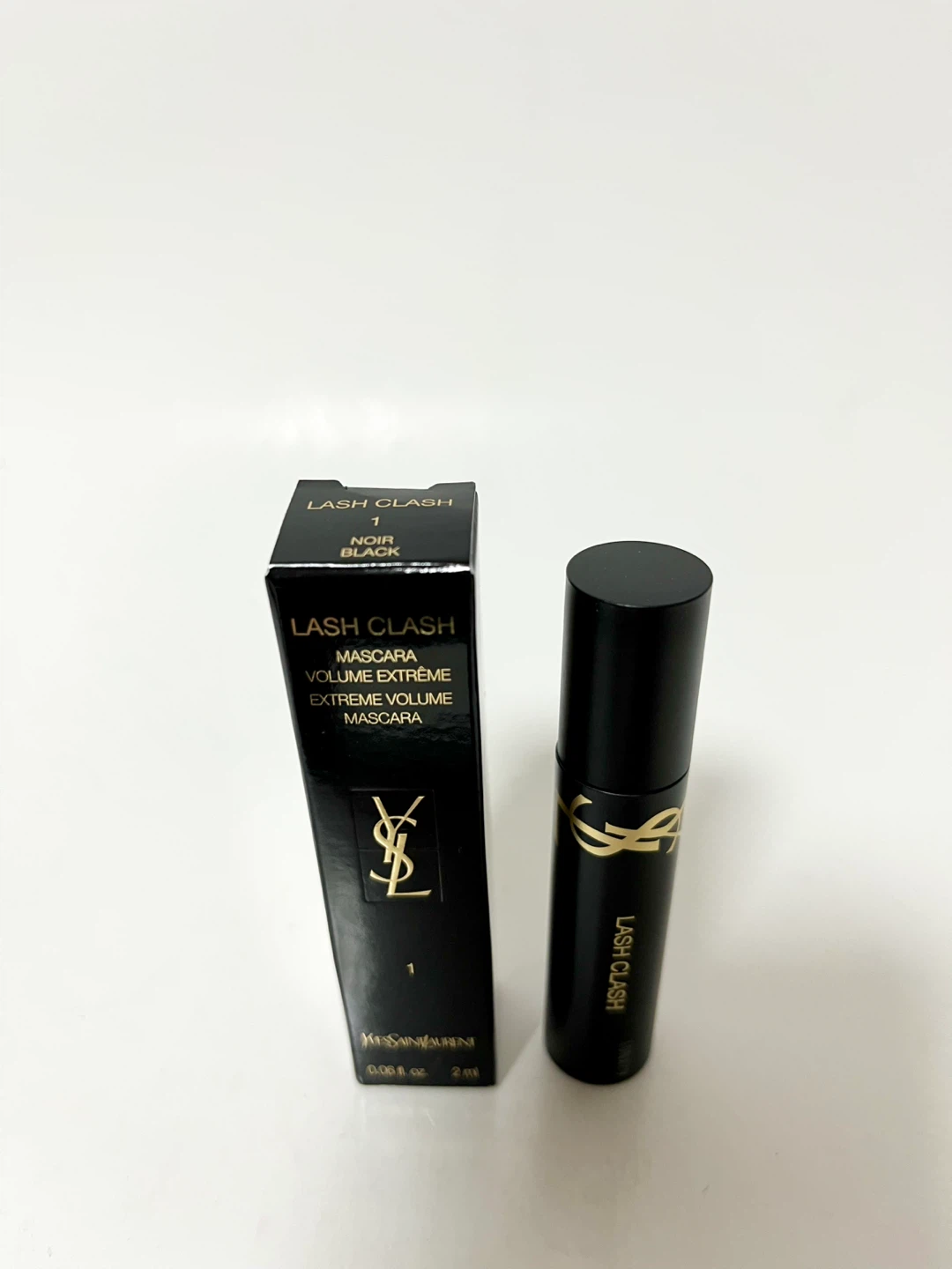 Yves Saint Laurent Lash Clash Mascara - Noir Black 2ml - photo 2