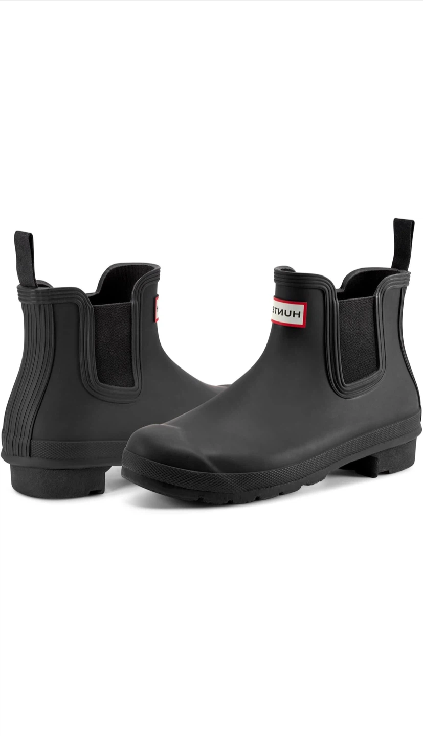 Hunter Women's Black Chelsea Boots