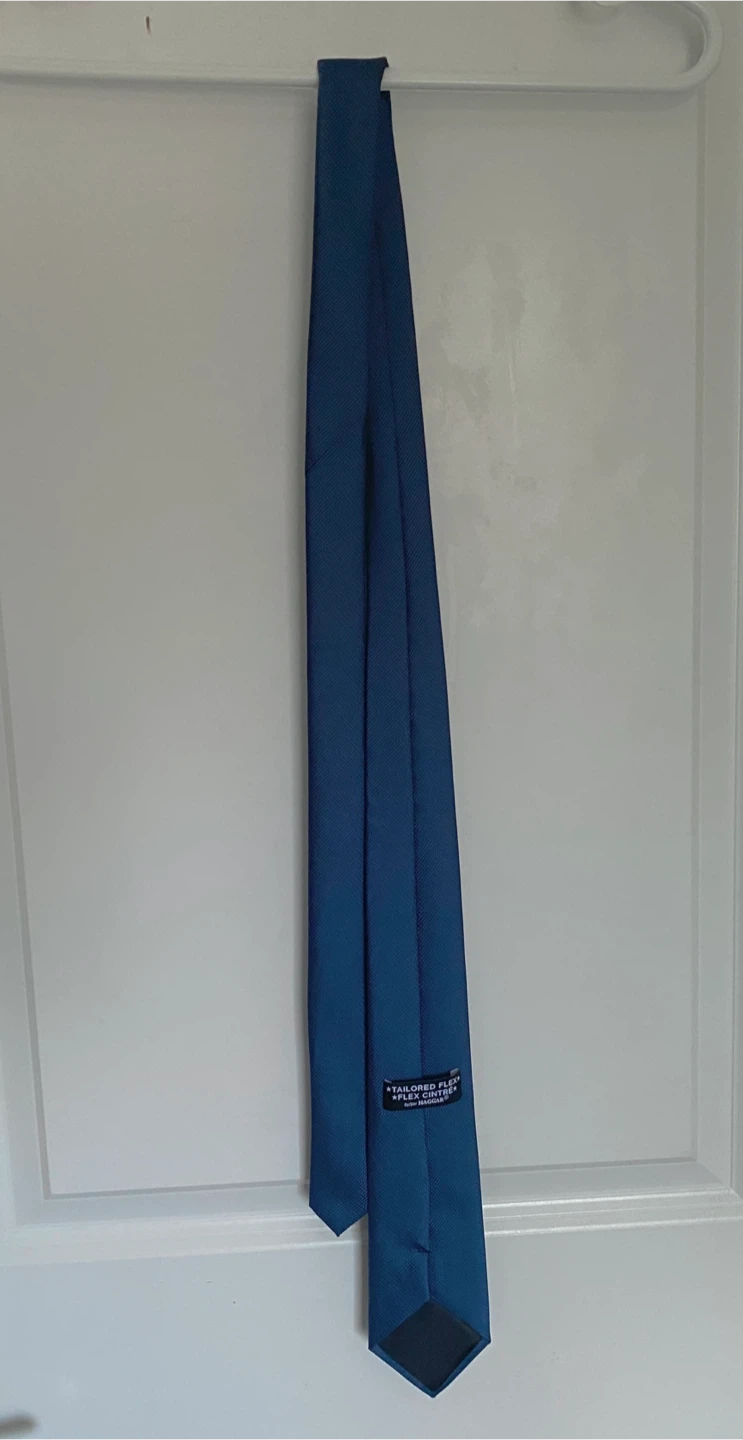 Haggar Tailored Flex Blue Tie – Textured – Good Condition - photo 4